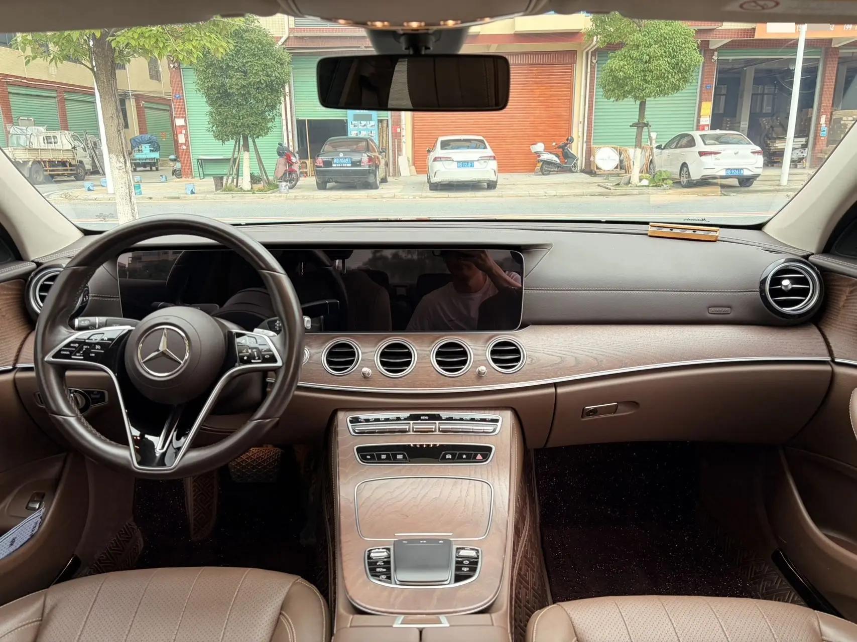 Mercedes Benz E Class 2023 E 300 L Luxury Model 5