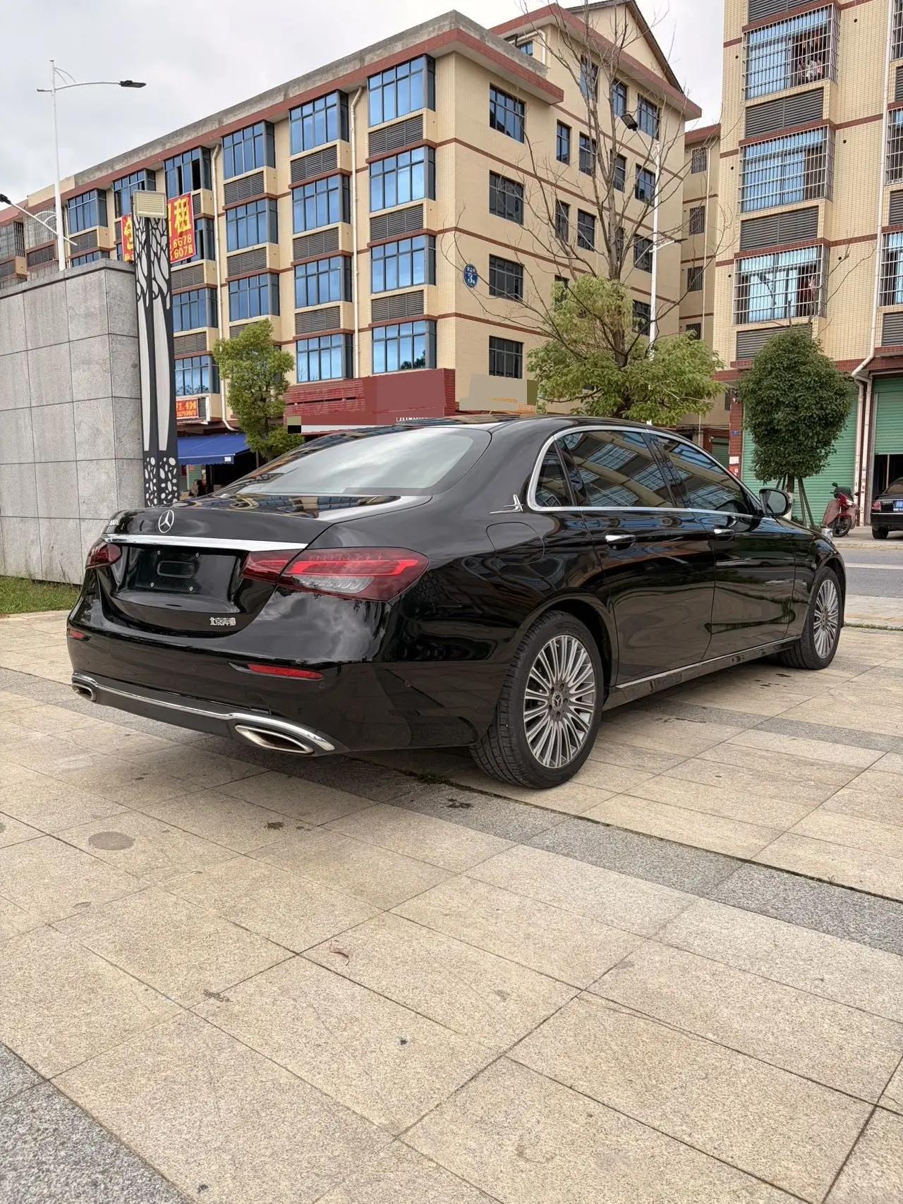 Mercedes Benz E Class 2023 E 300 L Luxury Model 9