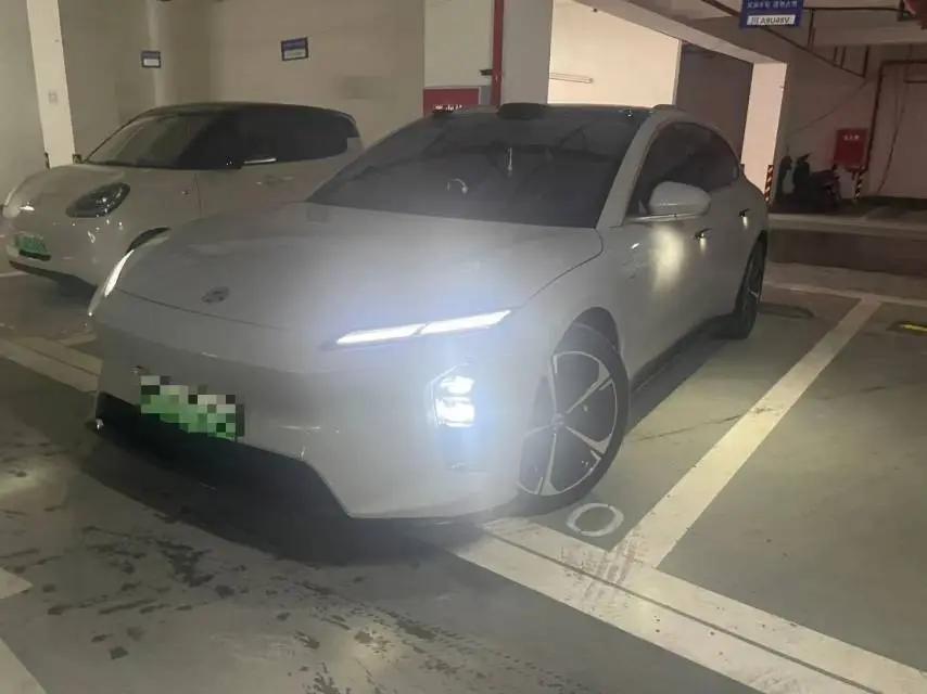 NIO 2025 ET5T 75kWh Touring automatic