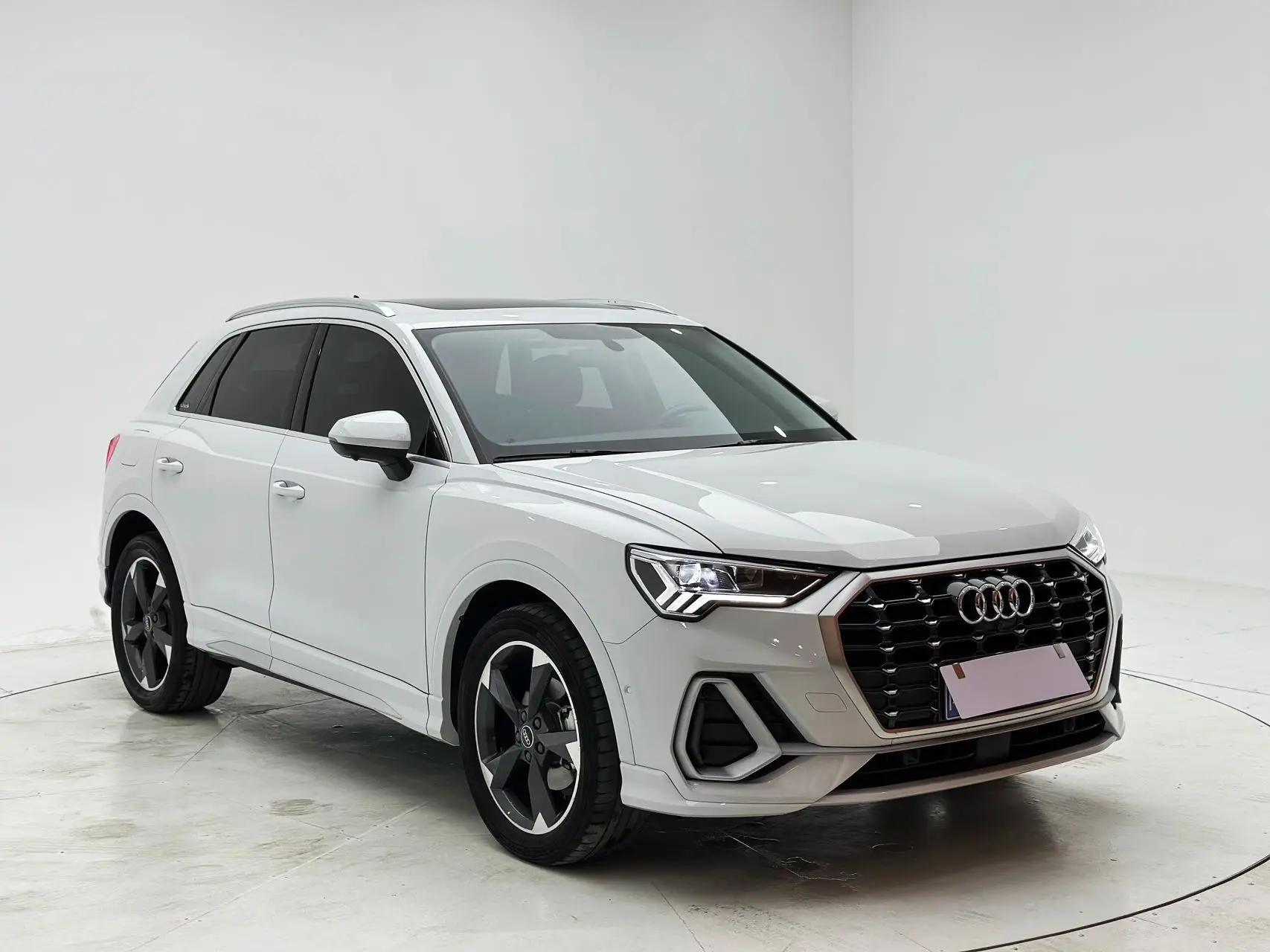 Audi 2023 Q3 1.4TFSI 35TFSI Stylish Dynamic Edition Automatic 3