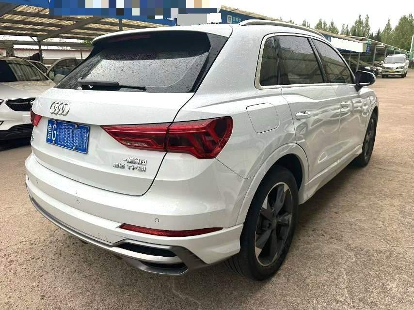 Audi Q3 2021 35 TFSI Enterprising Dynamic 4