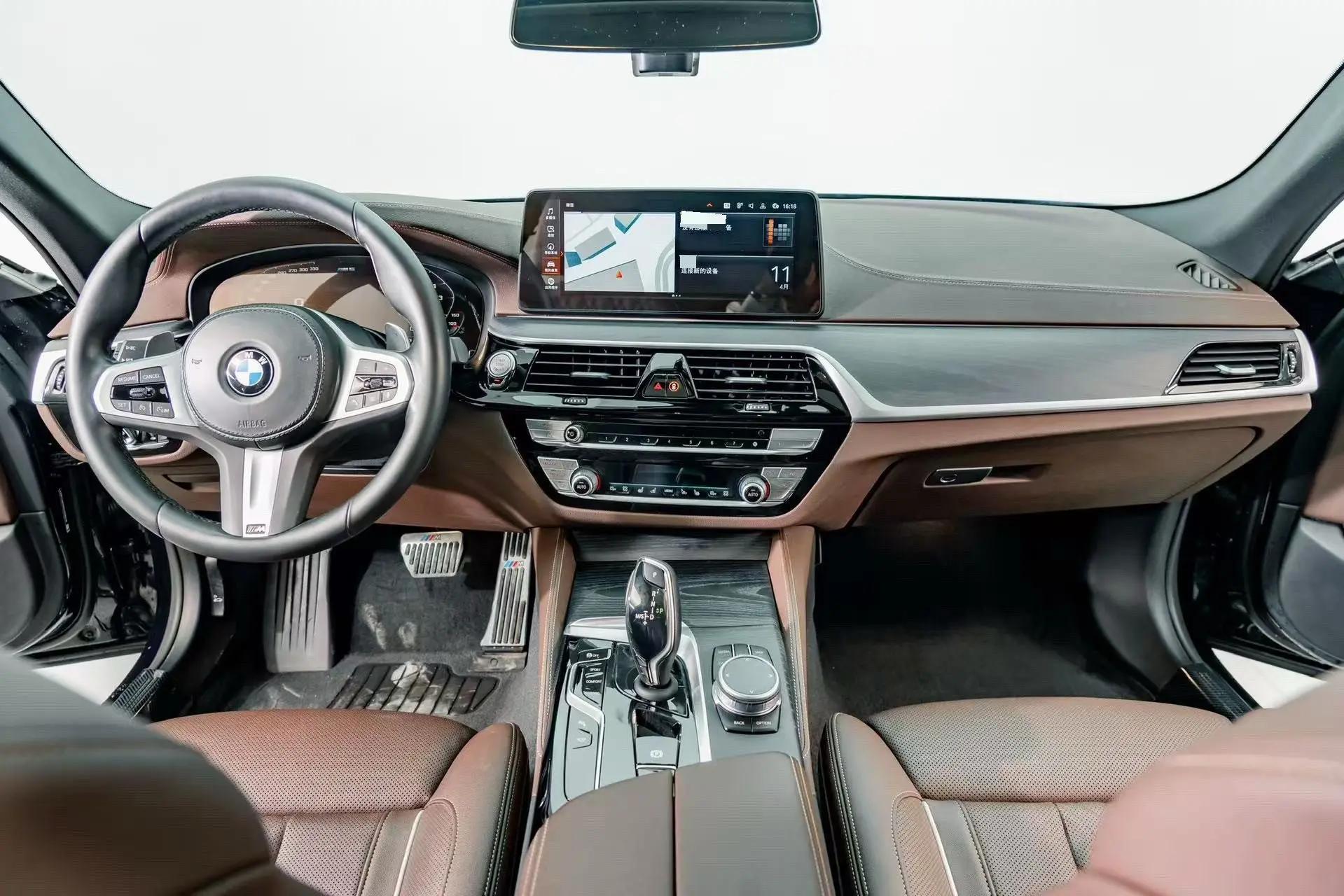 BMW 5 Series 2022 Modified 2 530Li Exclusive M Sports Suit 4