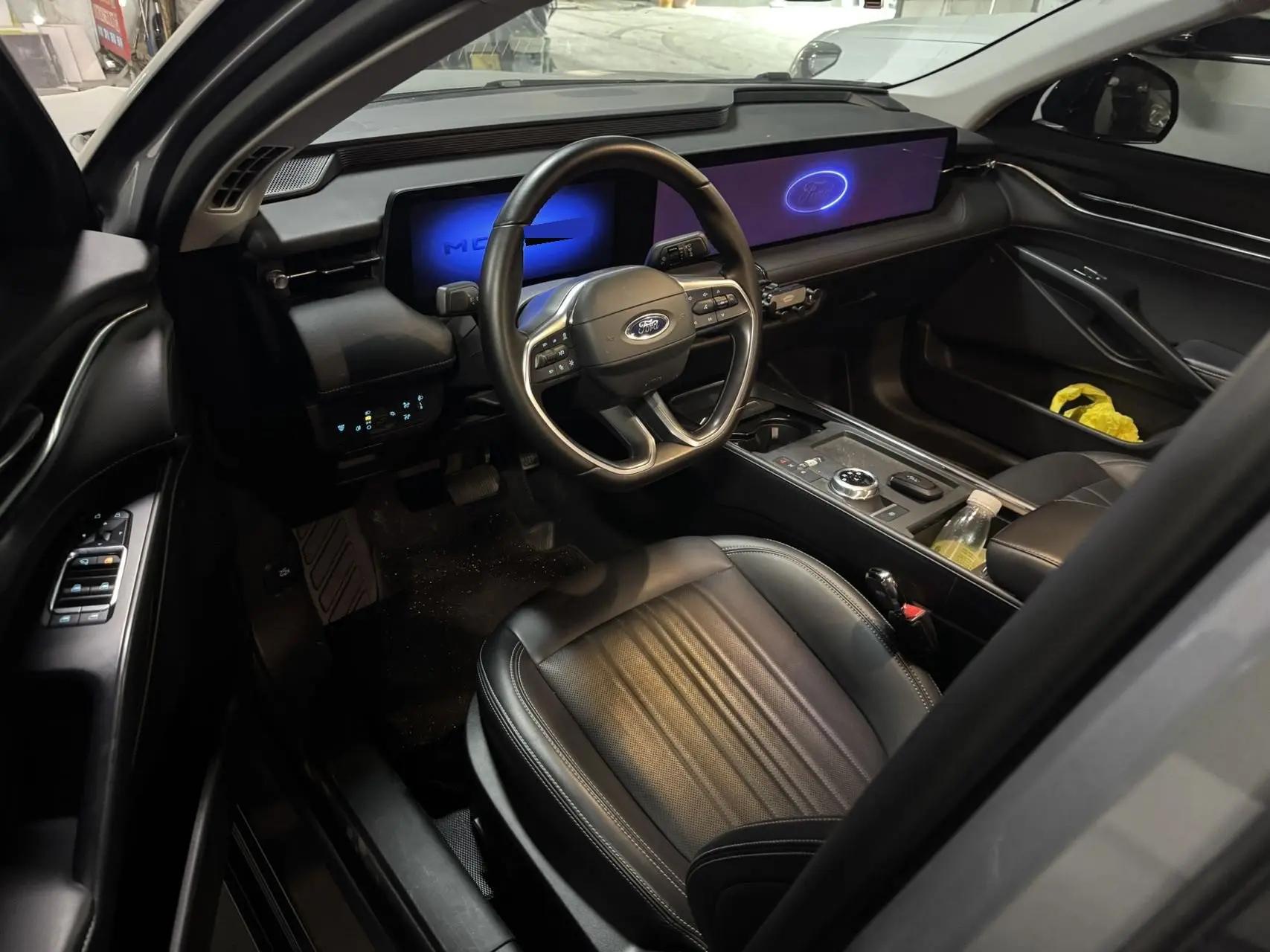 Ford 2025 Mondeo 2.0T EcoBoost Luxury Automatic 3