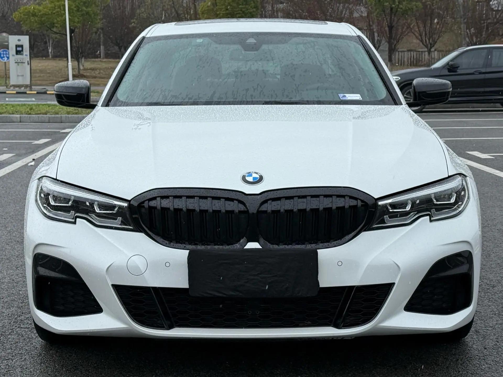 BMW 3 Series 2022 Changed 325Li M Sports Obsidian Night Suit 2