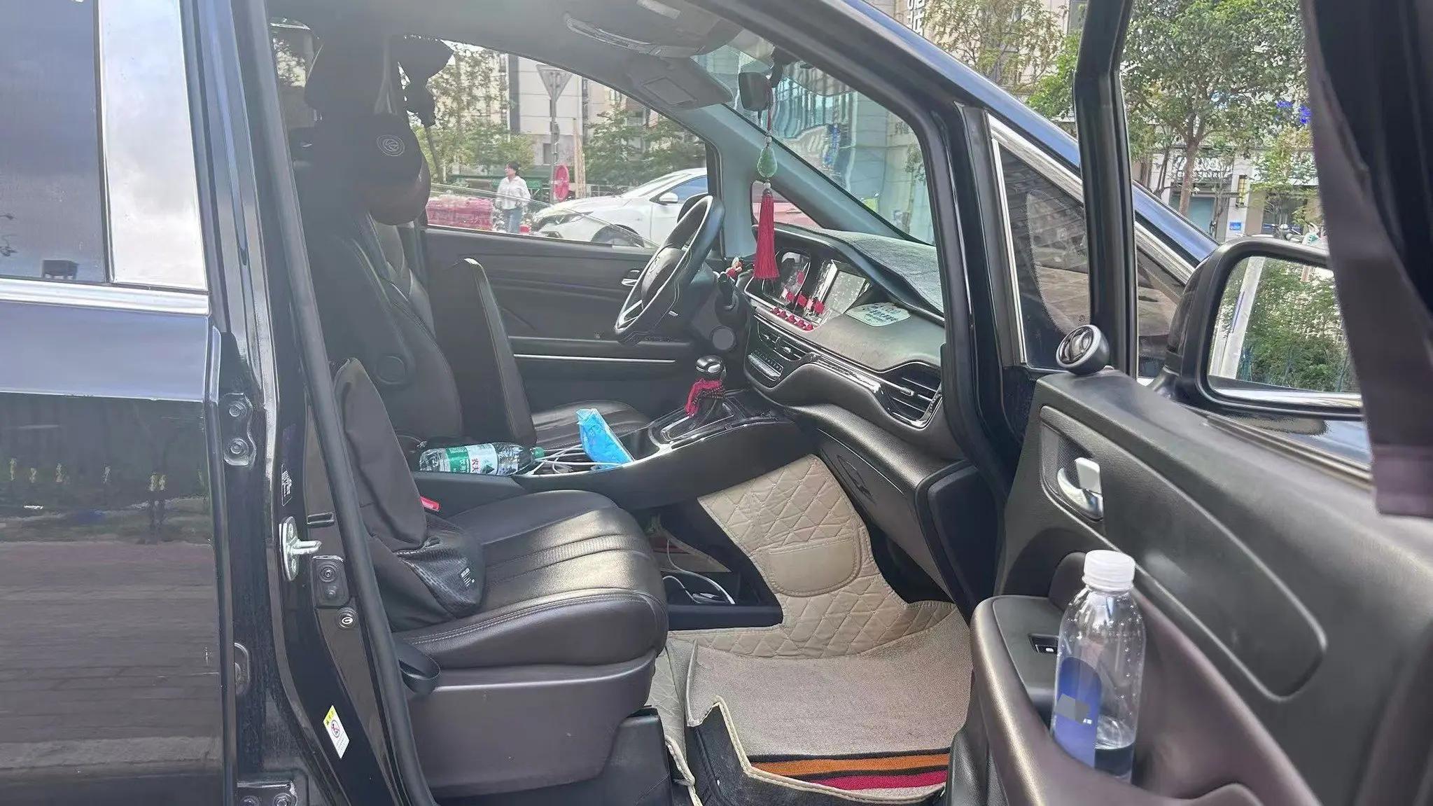 Chuanqi M6 2019 270T Auto Deluxe Edition (7 seats) National V 4
