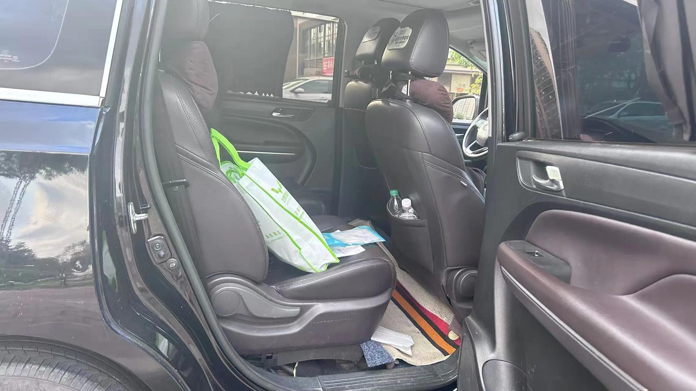 Chuanqi M6 2019 270T Auto Deluxe Edition (7 seats) National V 5