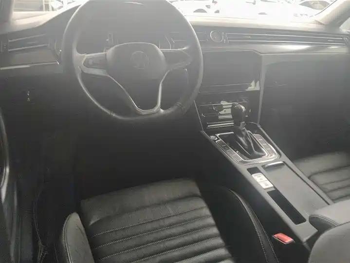 Magotan 2020 330TSI DSG Leading Model 11