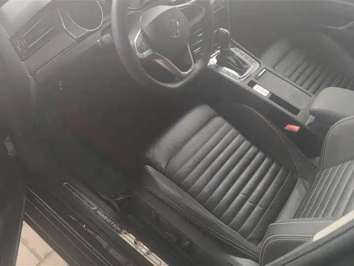 Magotan 2020 330TSI DSG Leading Model 8