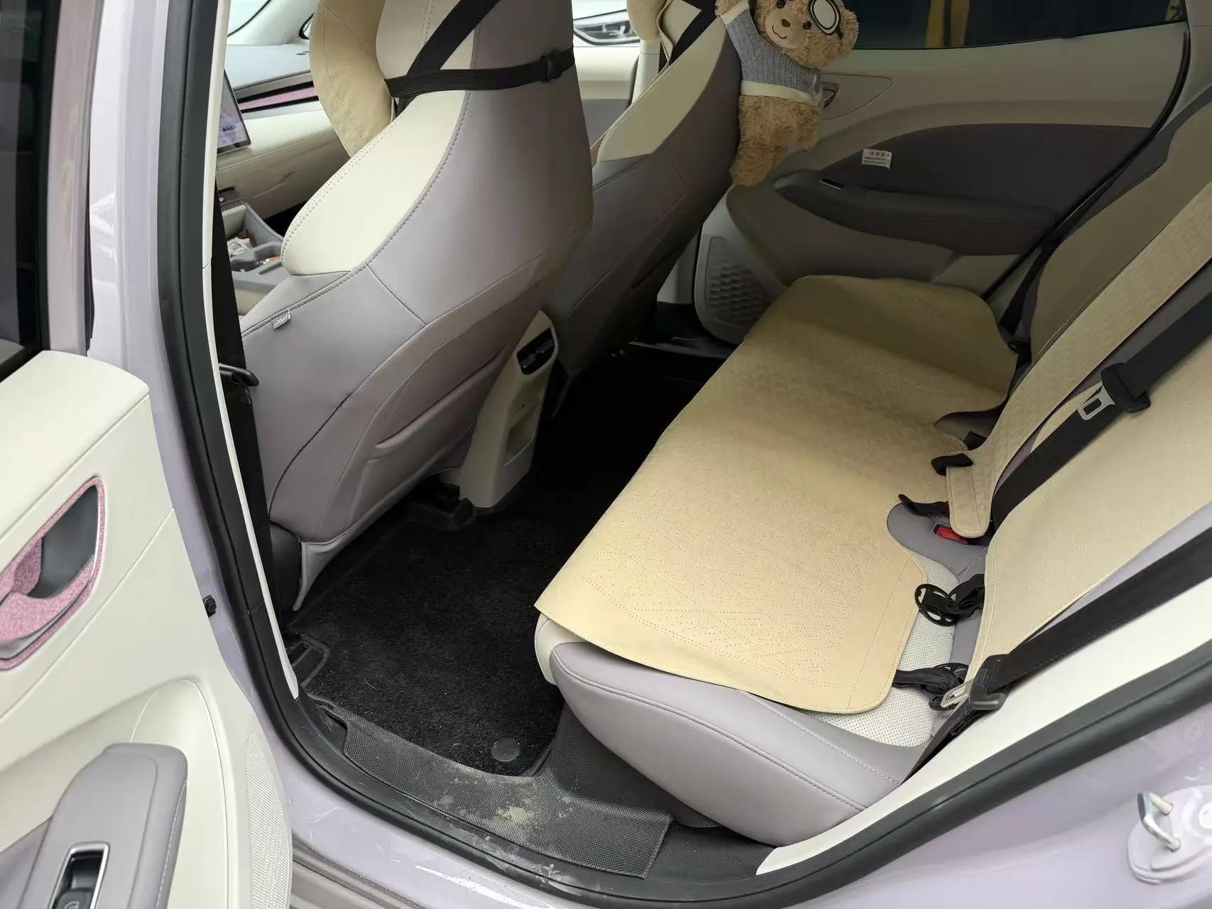 MG 2026 MG4 EV Semi-solid Anxin Edition Automatic Gear 3