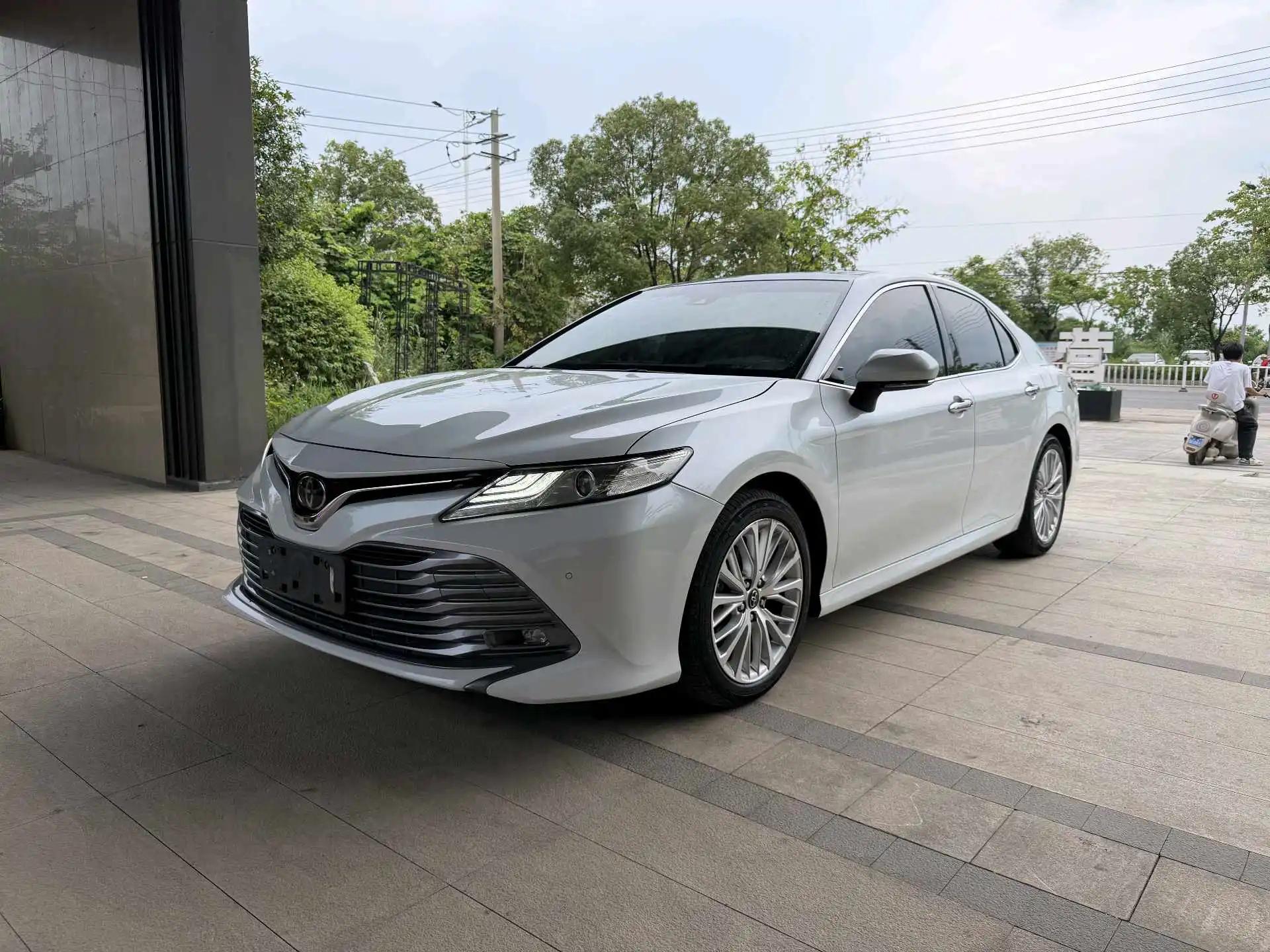 Camry 2019 facelift 2.5G Deluxe Edition