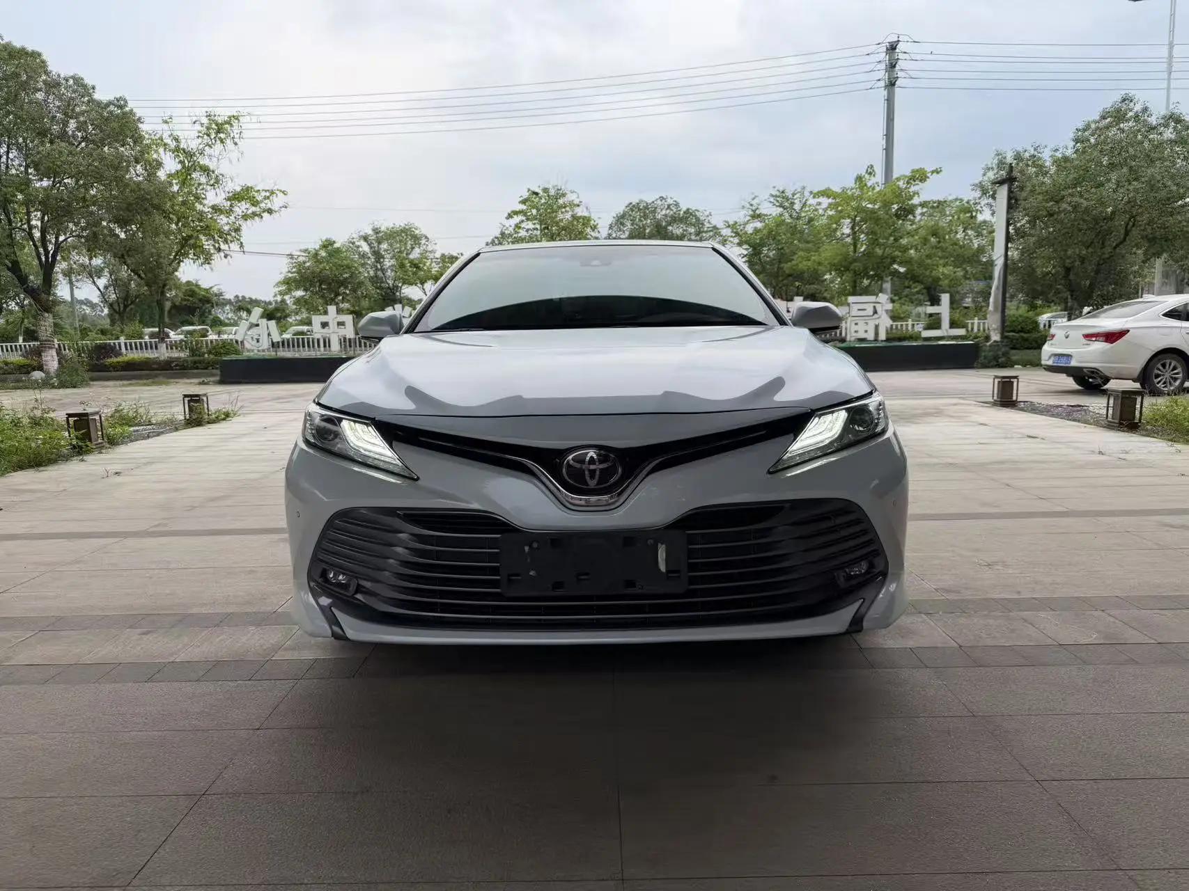 Camry 2019 facelift 2.5G Deluxe Edition 2