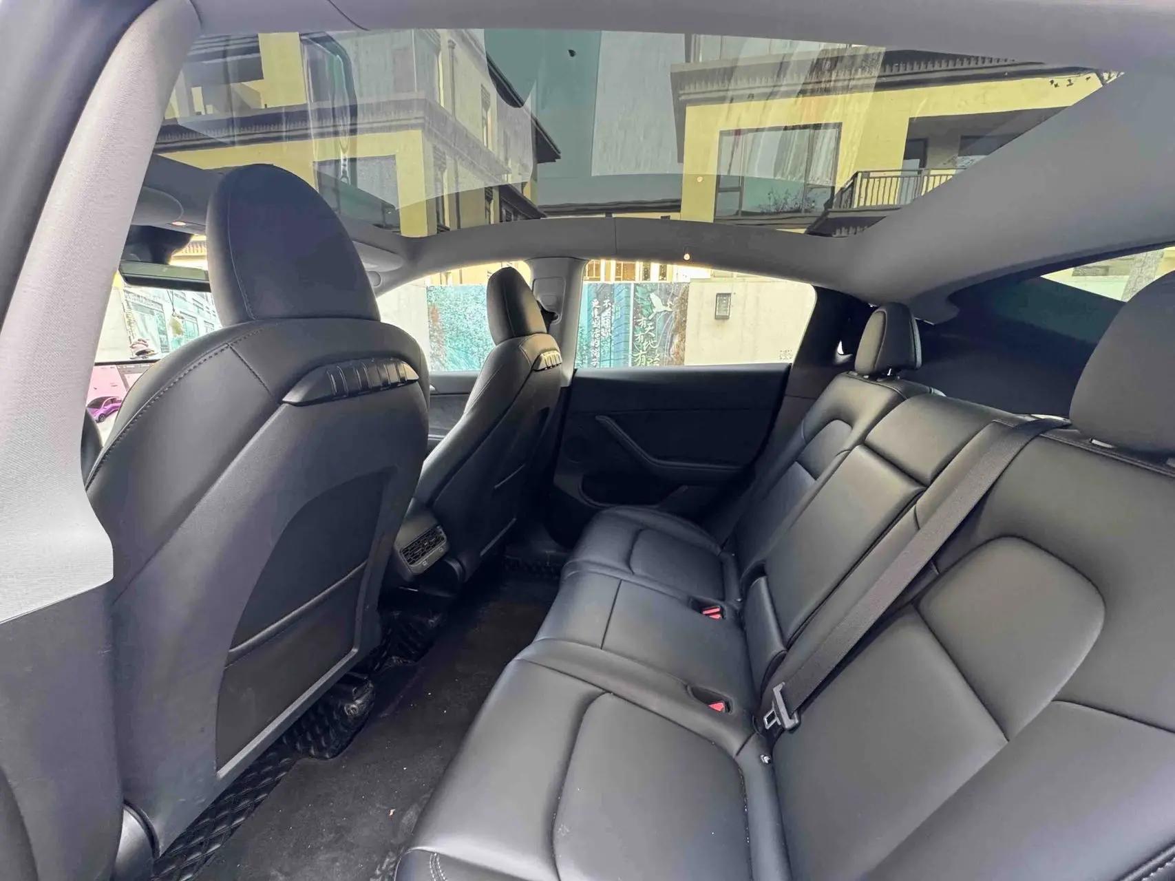 Model Y 2022 rear-wheel drive version 6