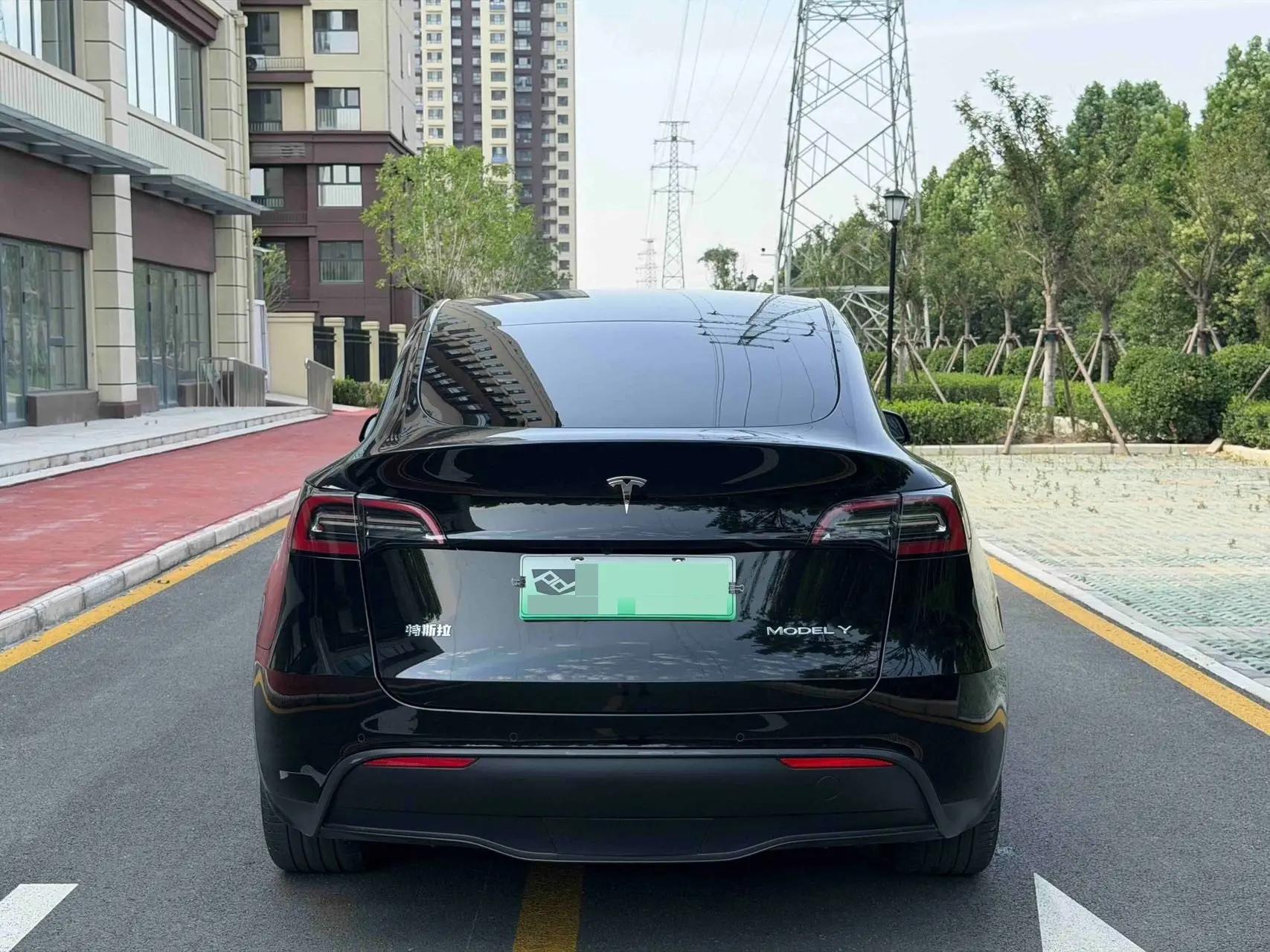 Model Y 2022 rear-wheel drive version 8