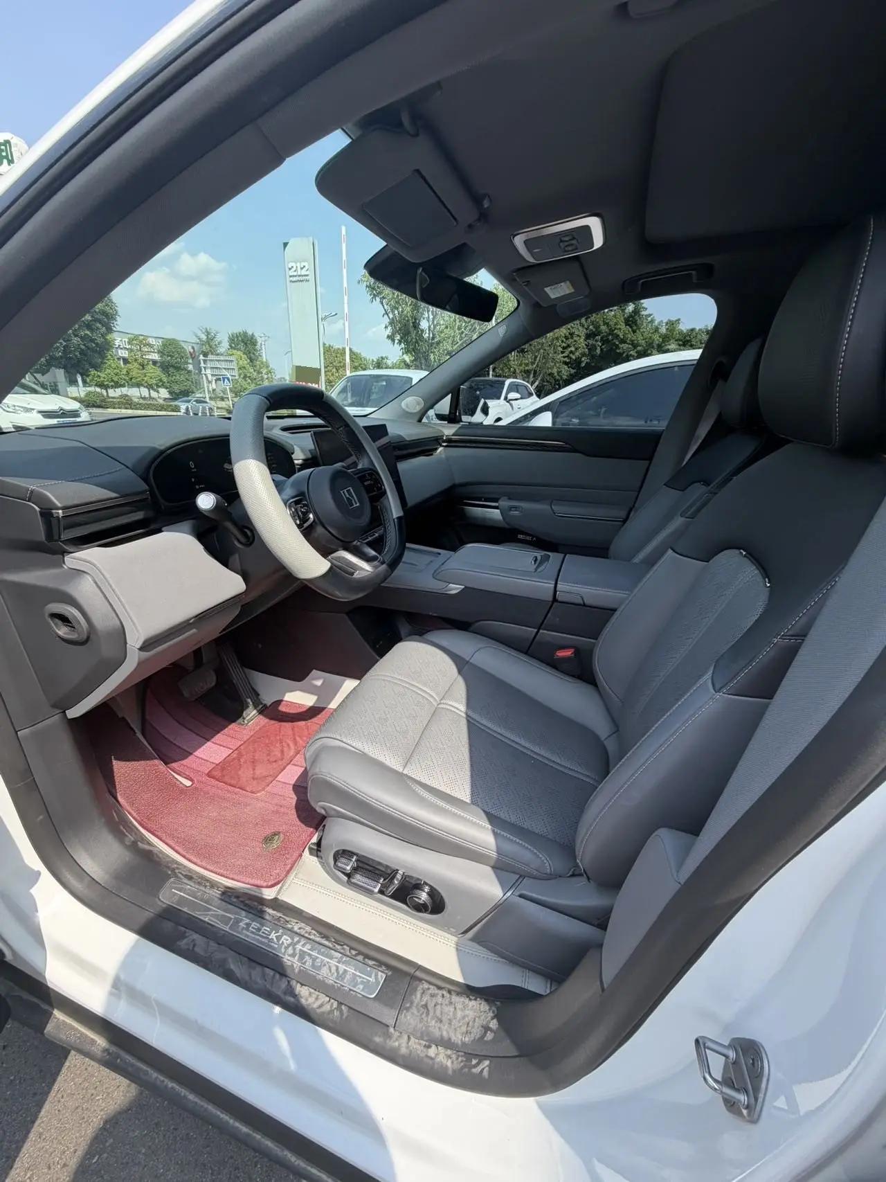Zeekr 2025 Zeekr 7X 75kWh Rear-Wheel-Drive Intelligent Driving Edition Automatic 5