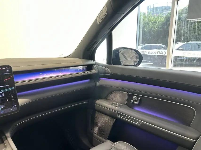 NIO 2026 ES8 6-seat executive signature version automatic gear 3