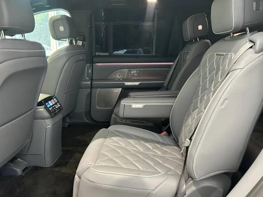 NIO 2026 ES8 6-seat executive signature version automatic gear 6