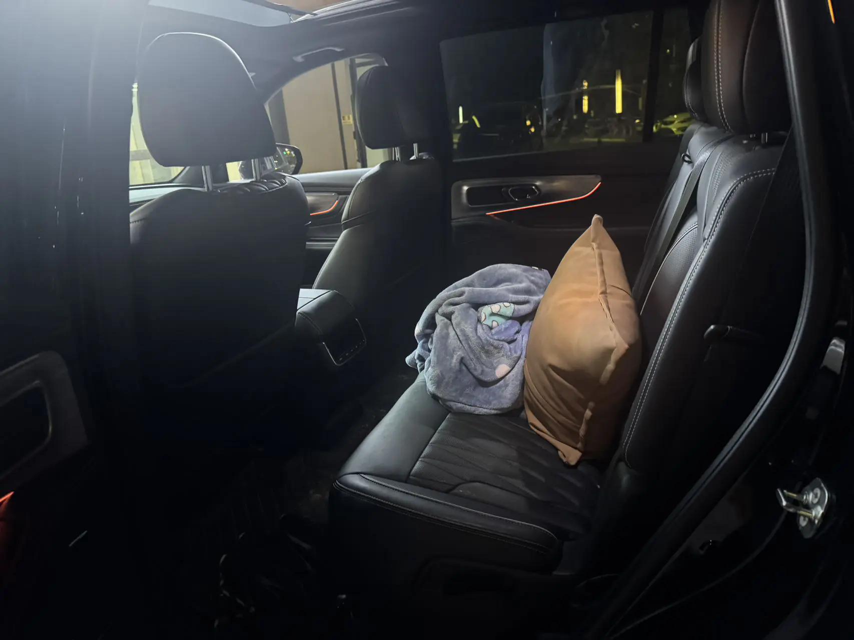 Chuanqi GS8 2022 Pilot Series 2.0TGDI Two-Drive Deluxe Zhilian Edition (6 seats) 4
