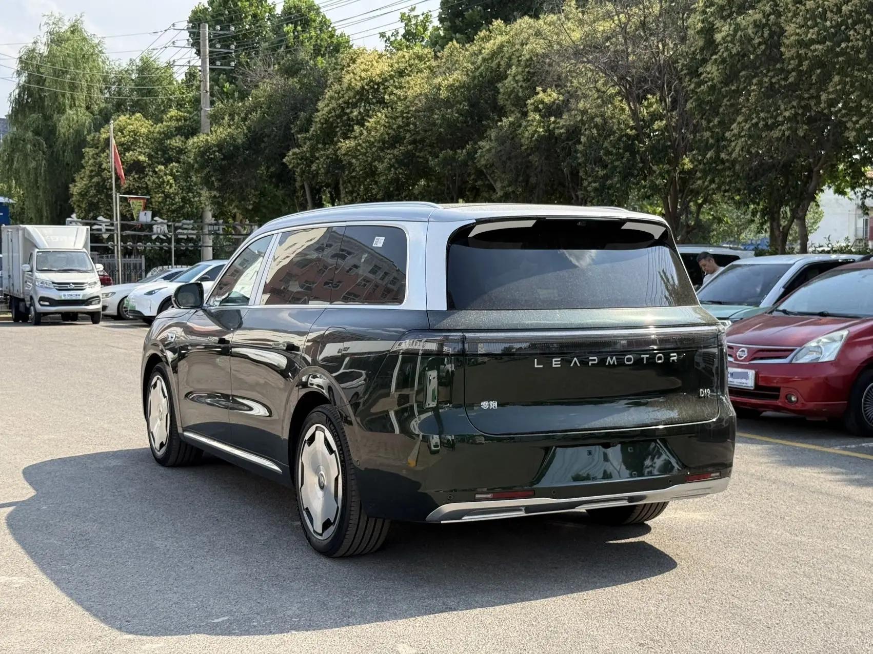 Leapmotor 2026 D 19 500 Zhizun Edition 6-seat Automatic Gear 12