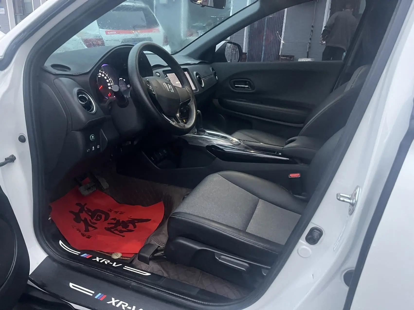 Honda XR-V 2021 1.5L CVT Classic Edition 3