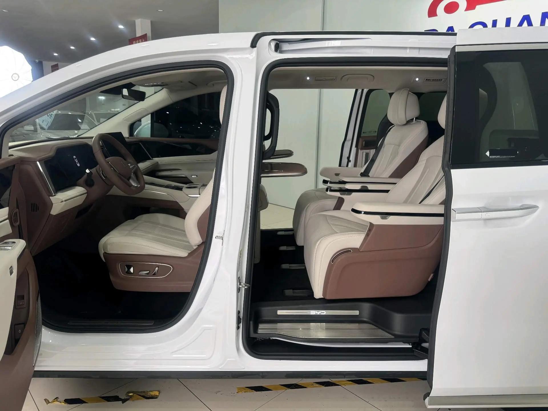 BYD 2025 Model Xia DM-i 1.5T CVT 180km Exceed Version Automatic 5