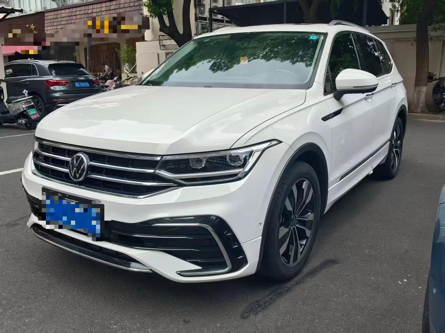 Touareg L 2022, 330 TSI, Automatic, Two‑Wheel Drive, R-Line Luxury Plus Edition