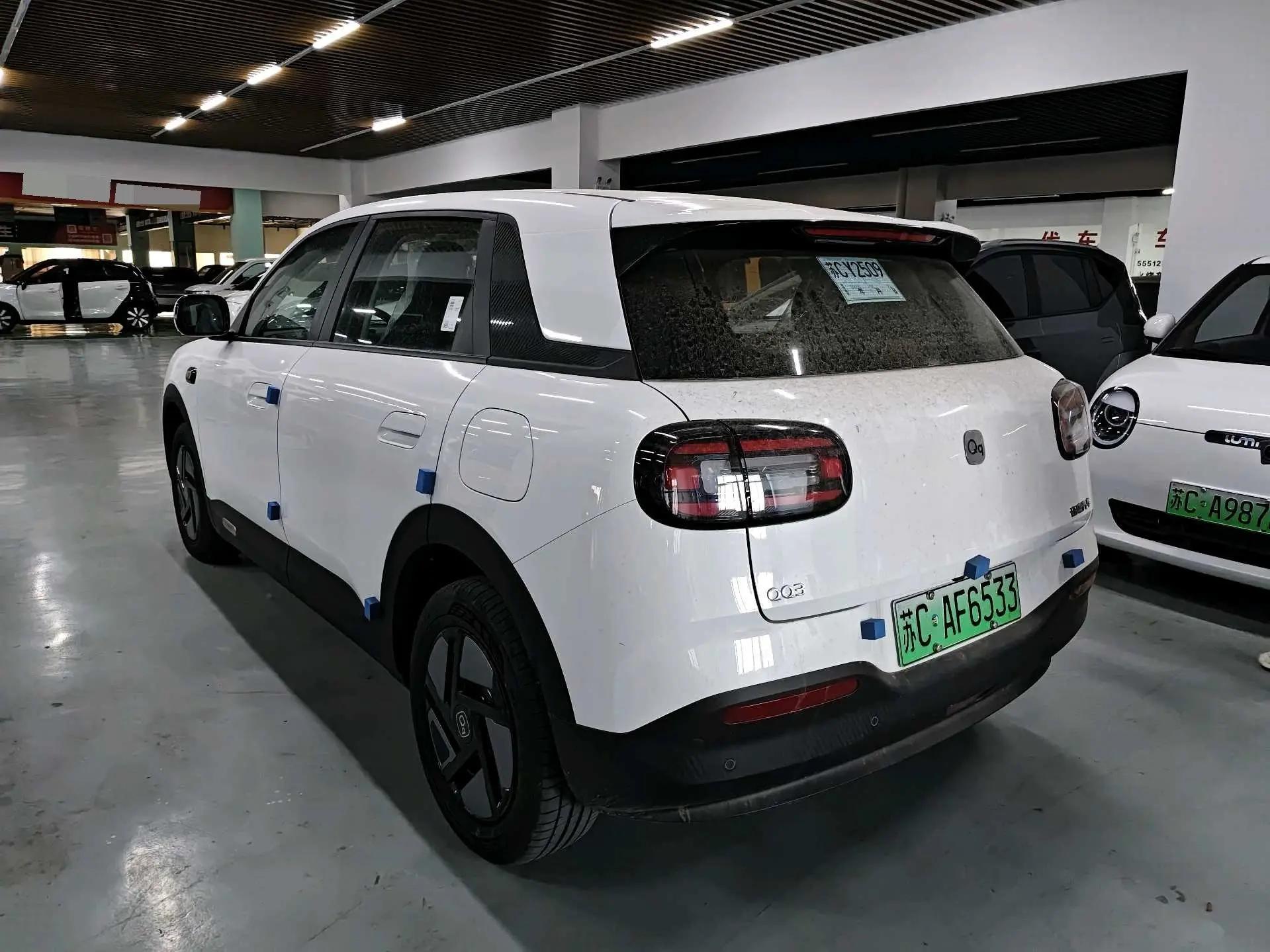 奇瑞 2026款 QQ3 EV 420热爱版 自动挡 4