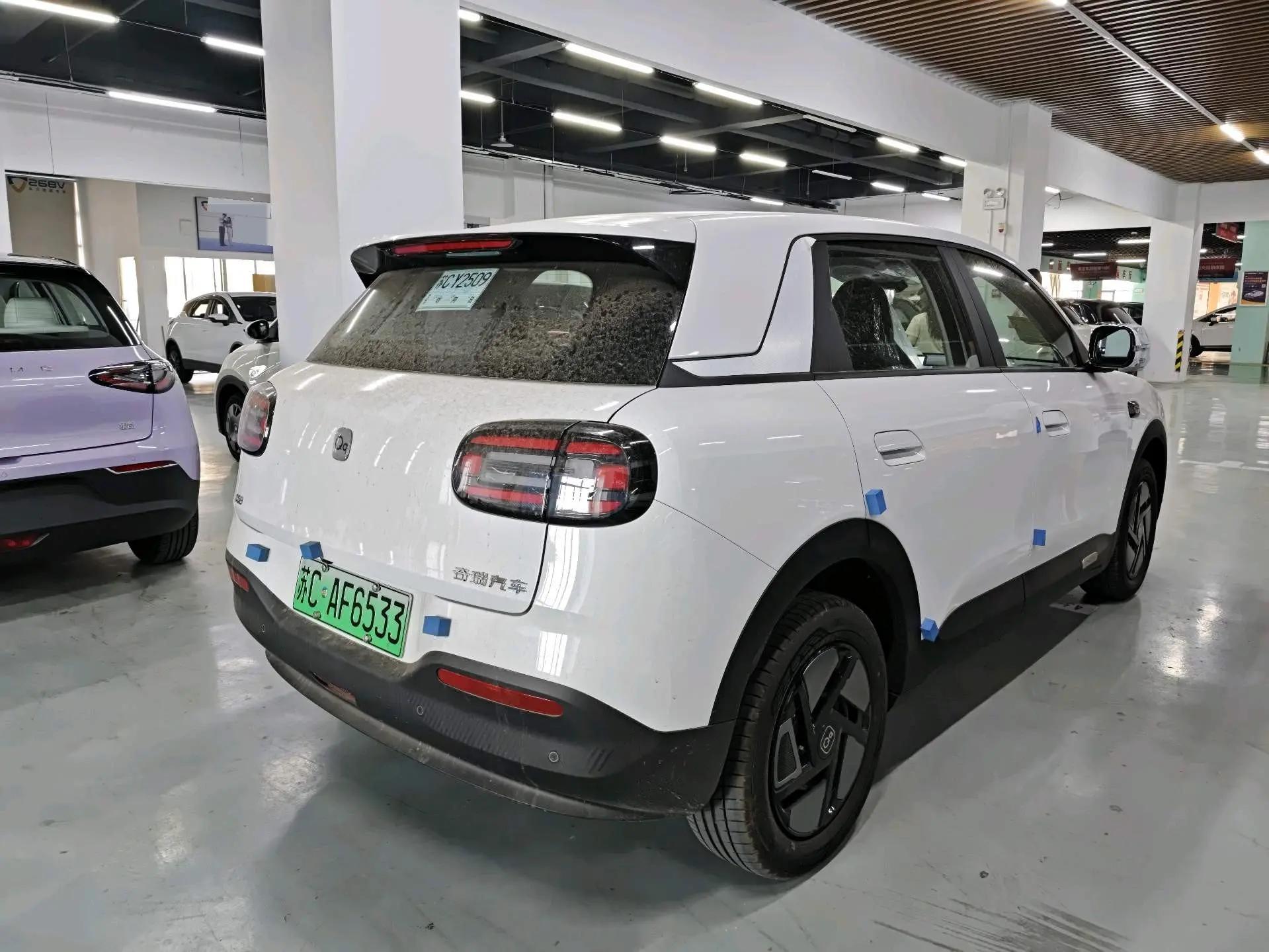 奇瑞 2026款 QQ3 EV 420热爱版 自动挡 5