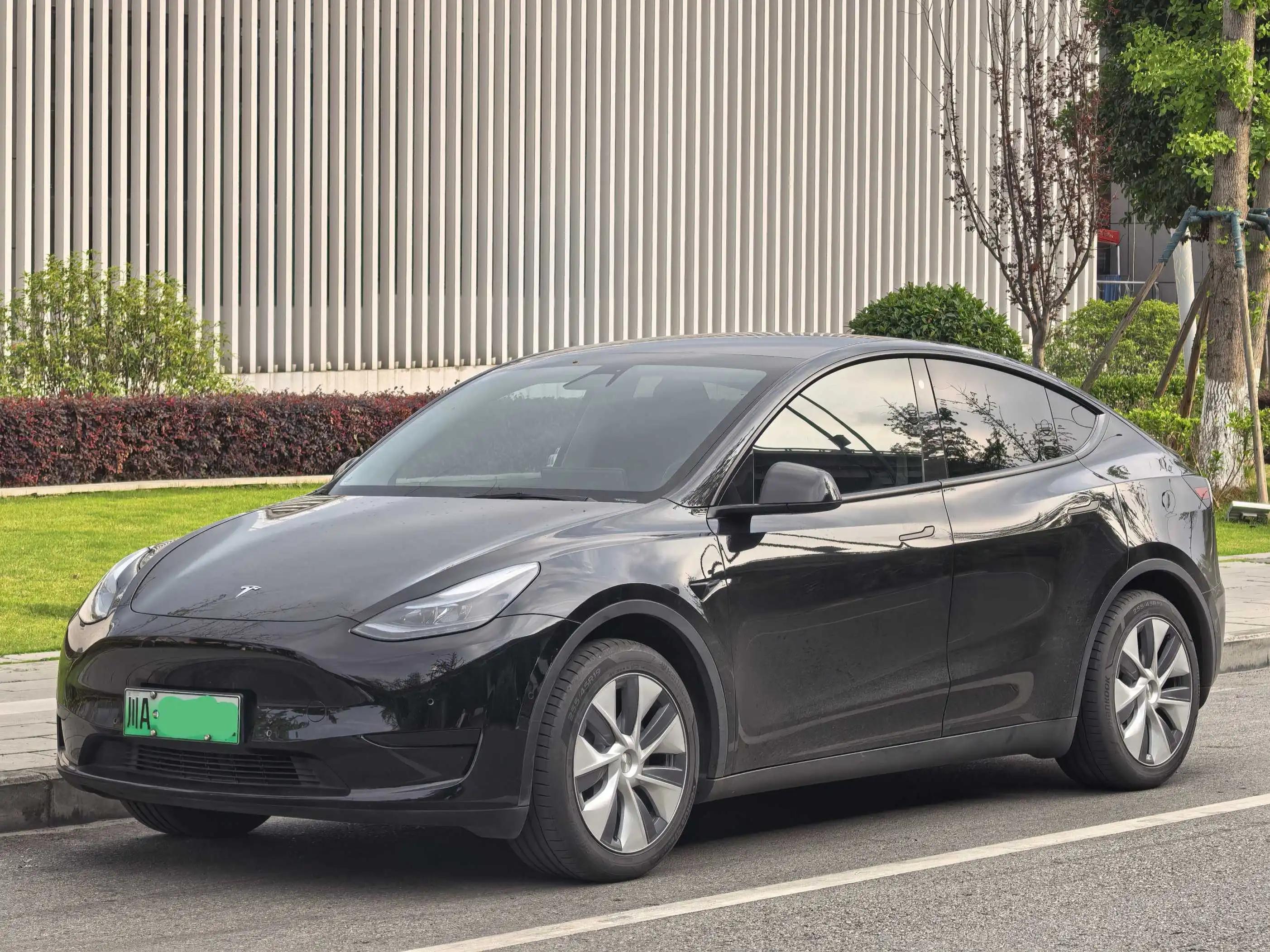 2022 Model Y Facelift Rear-Wheel Drive Version