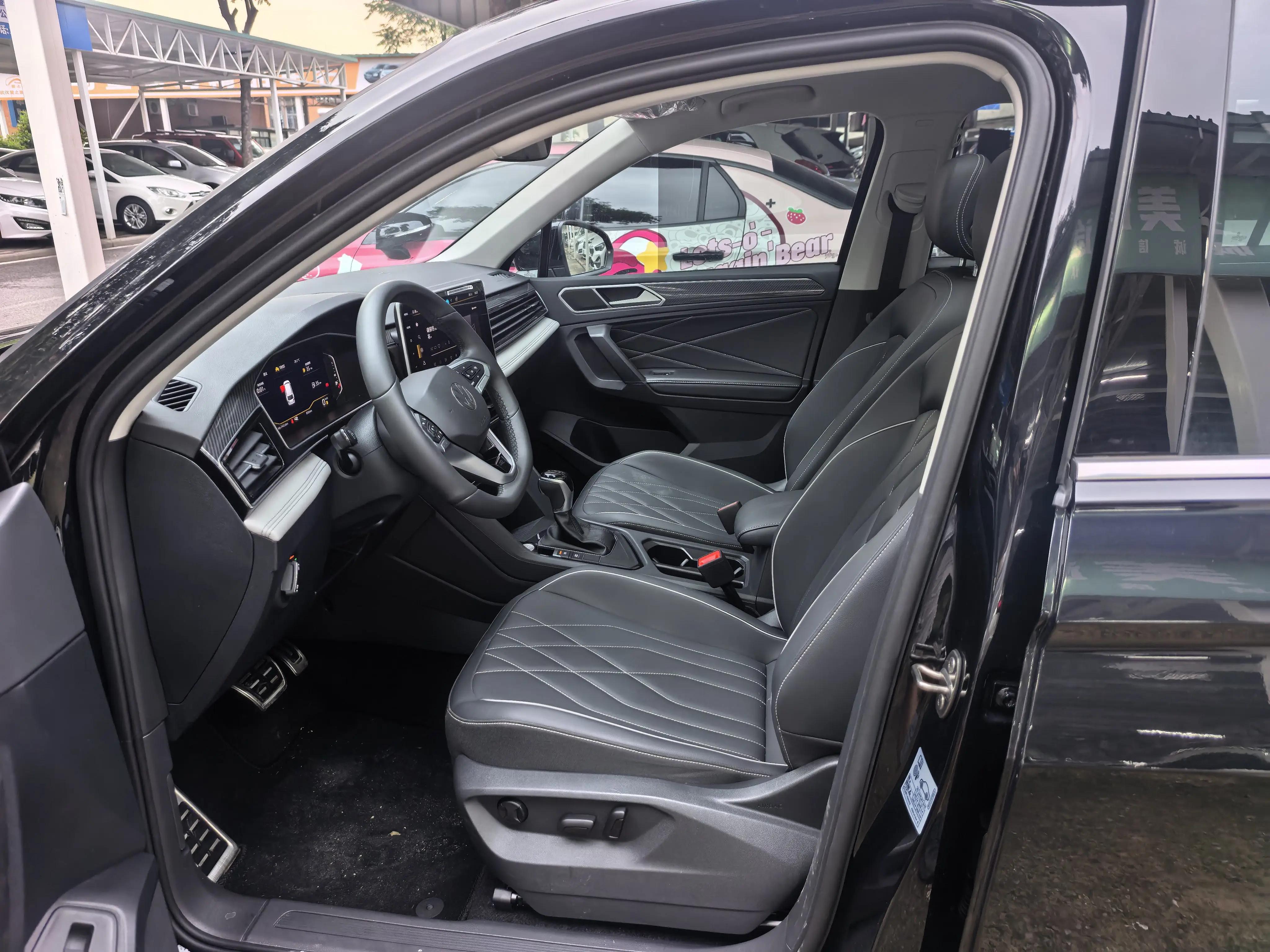 Volkswagen 2024 Tiguan L R-Line 2.0TSI 330TSI Two-Drive R-Line Long Yao Edition Automatic Gear 4