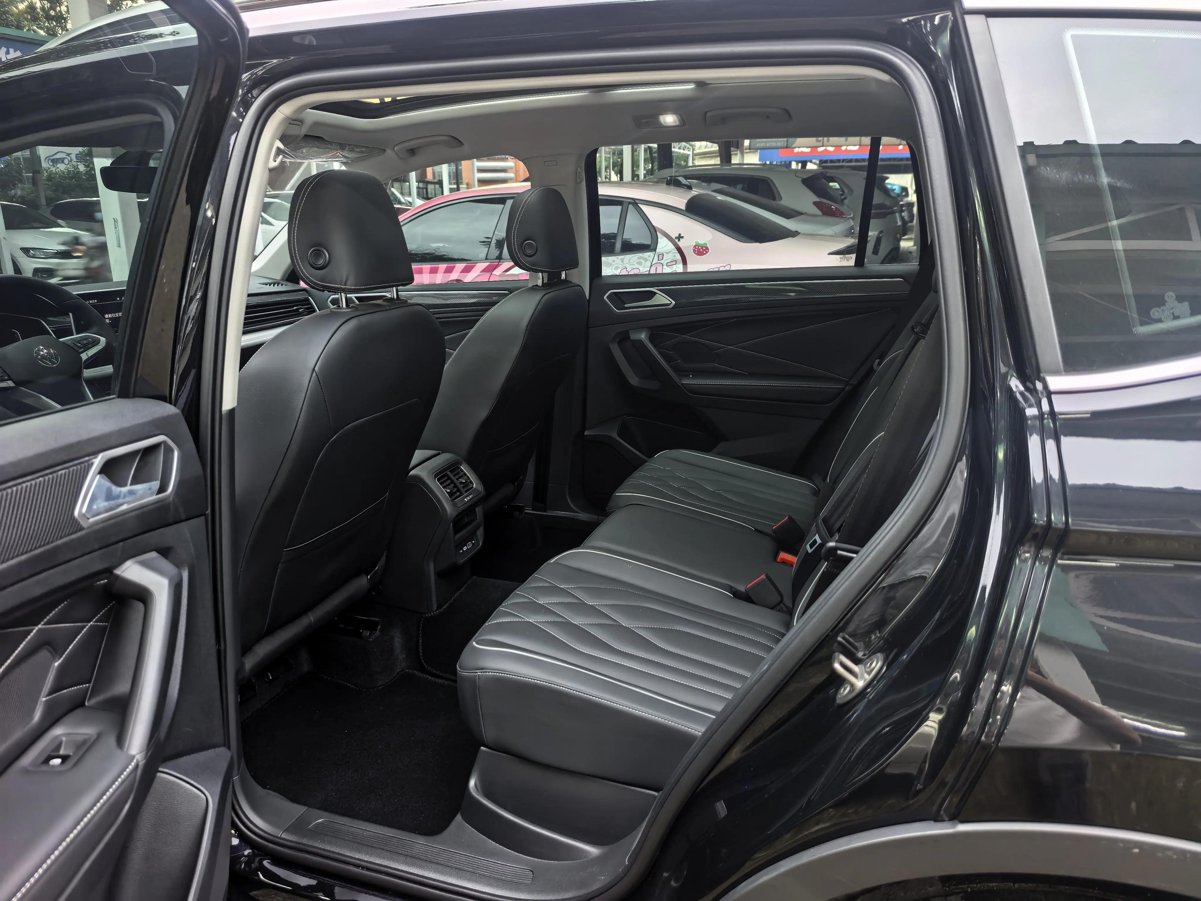 Volkswagen 2024 Tiguan L R-Line 2.0TSI 330TSI Two-Drive R-Line Long Yao Edition Automatic Gear 5