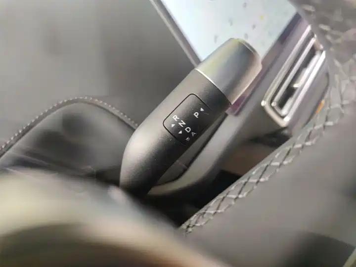 Li L9 2024 Ultra 15