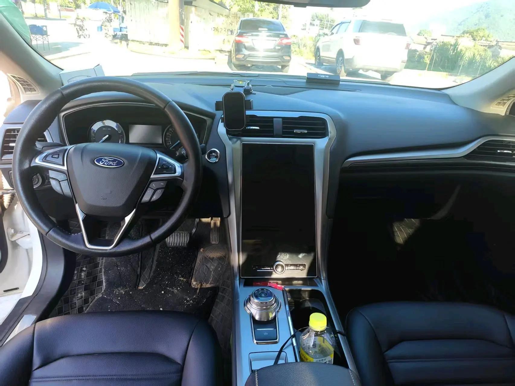 Mondeo 2020 EcoBoost 180 fashion 3