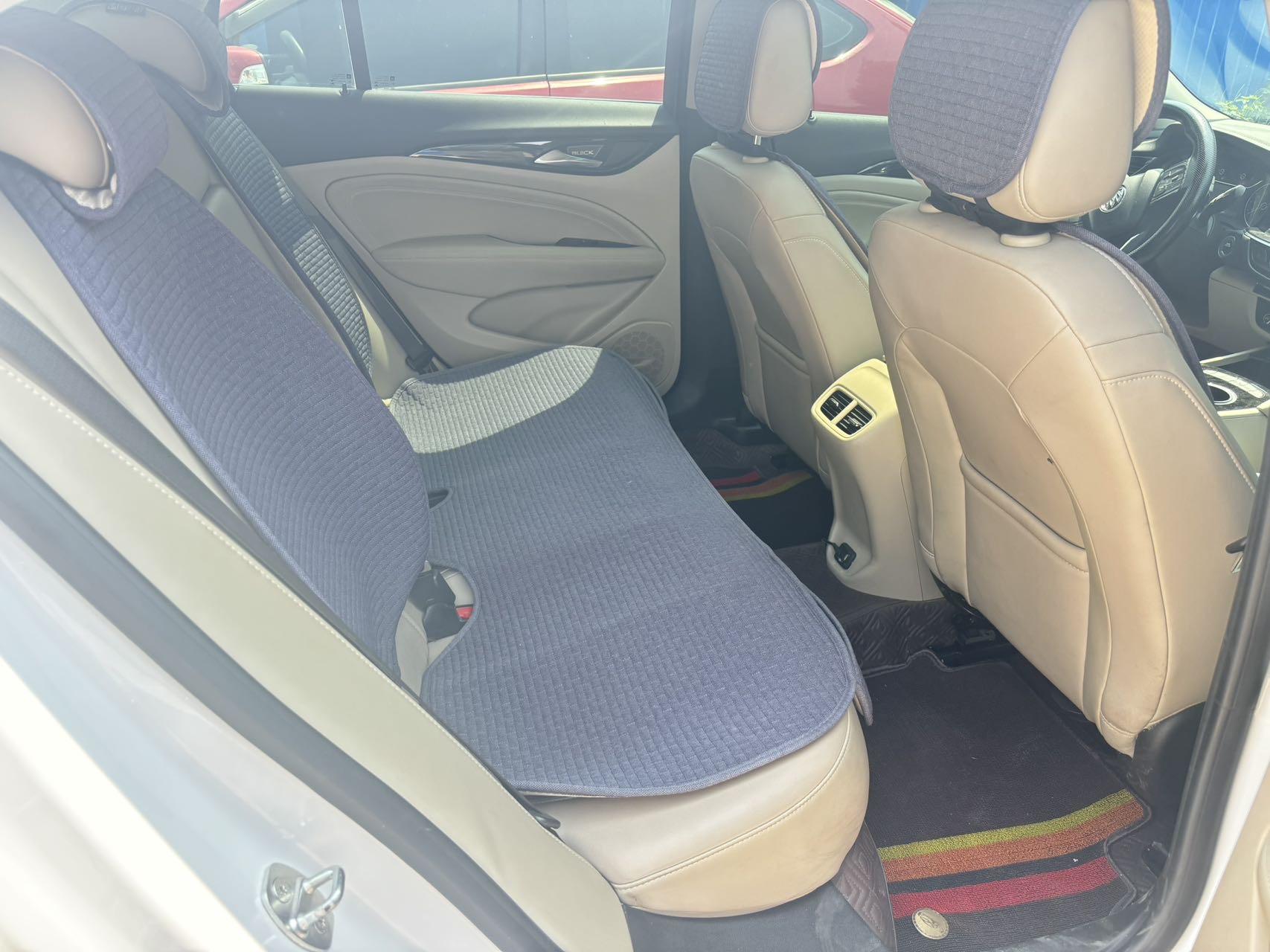 Regal 2020 552T Elite 5
