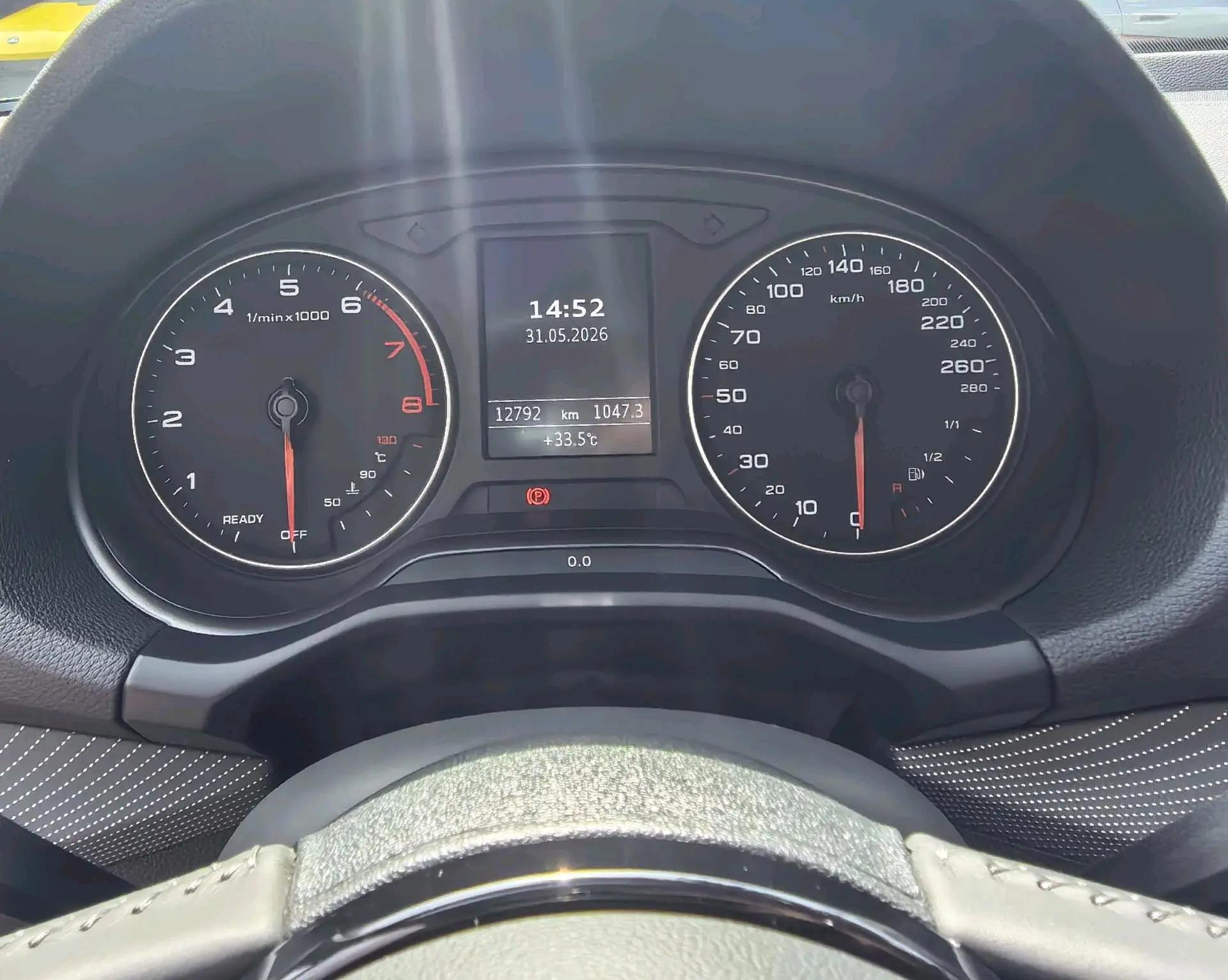Audi Q2L 2022 35 TFSI Enterprising Dynamic 6