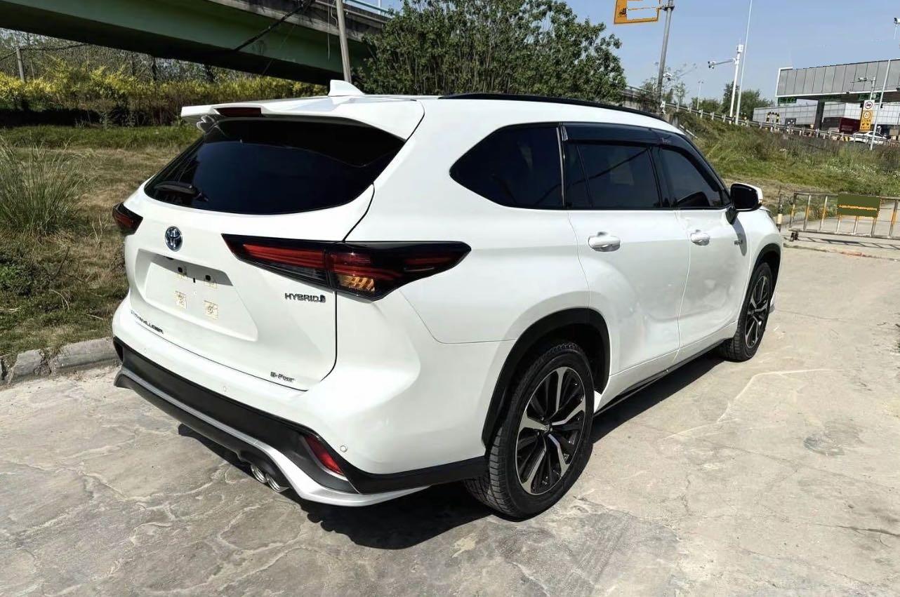Crown Land Release 2022 2.5L HEV 4-wheel Drive Premium Edition 6
