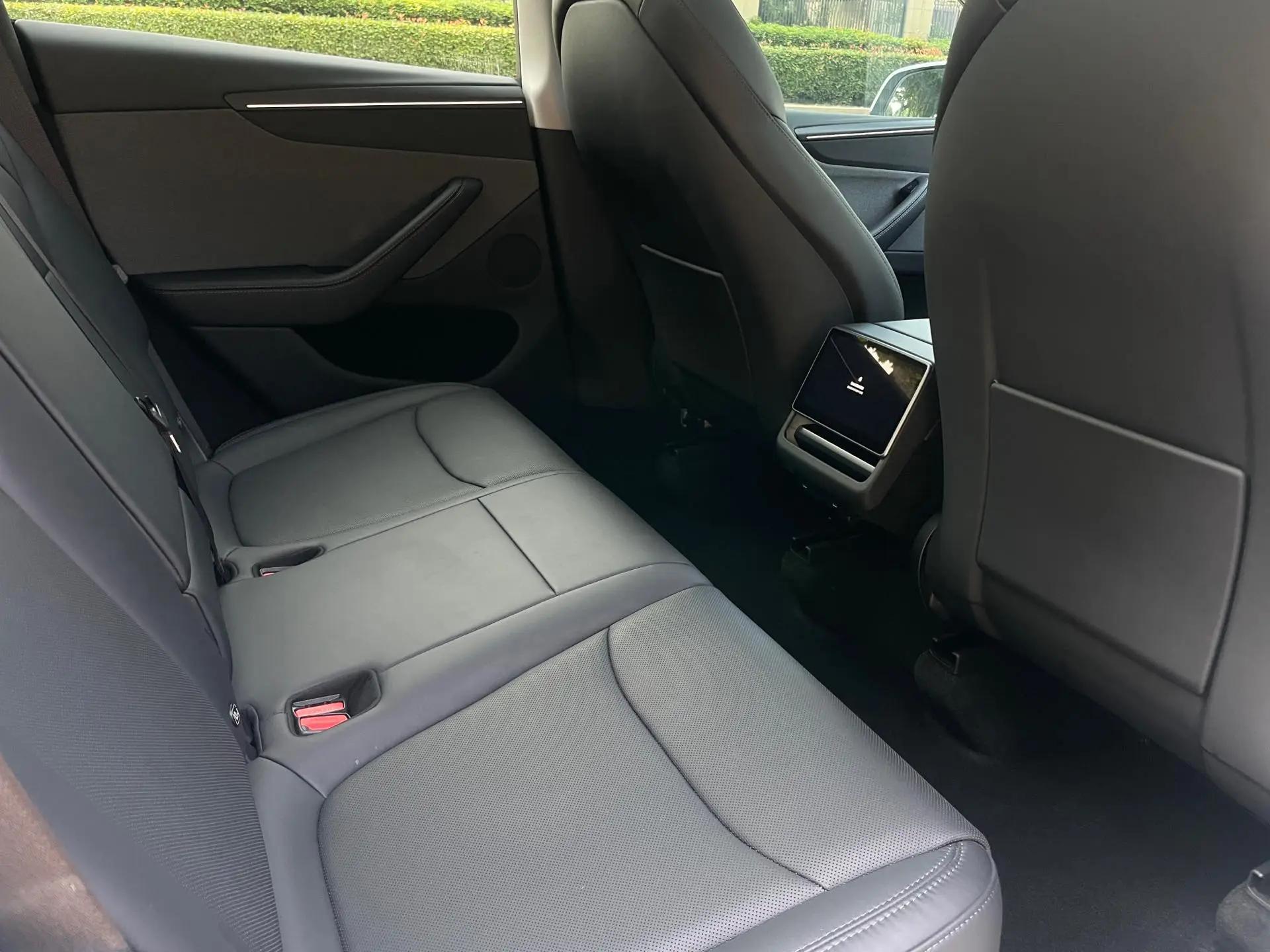 Tesla 2026 Model Y long endurance rear wheel drive version automatic transmission 7