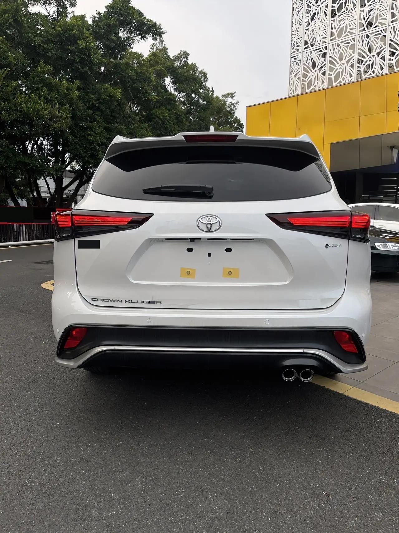 Toyota 2026 Crown Land Release HEV 2.5 Stepless Four-wheel Drive Premium Edition Automatic Gear 8