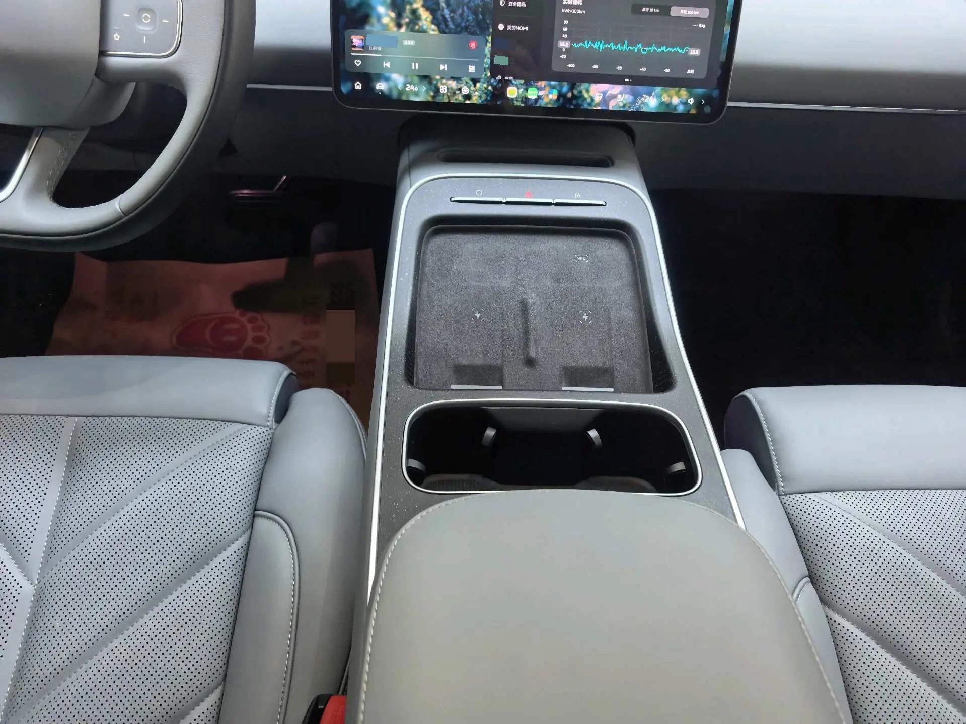 NIO 2025 ET5T 75kWh Touring automatic 15