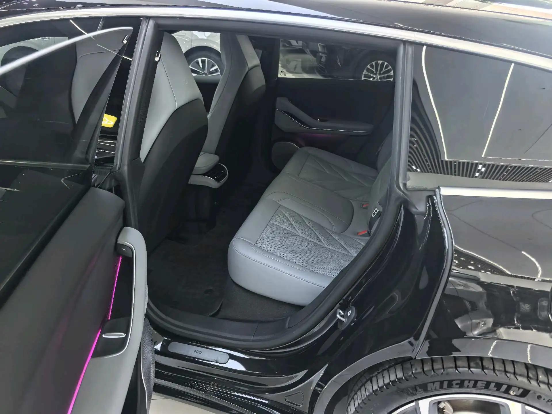 NIO 2025 ET5T 75kWh Touring automatic 7