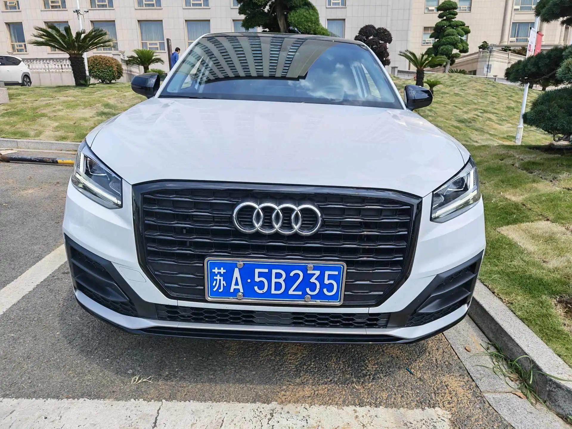 Audi Q2L 2021 35 TFSI Fashion Dynamic 3