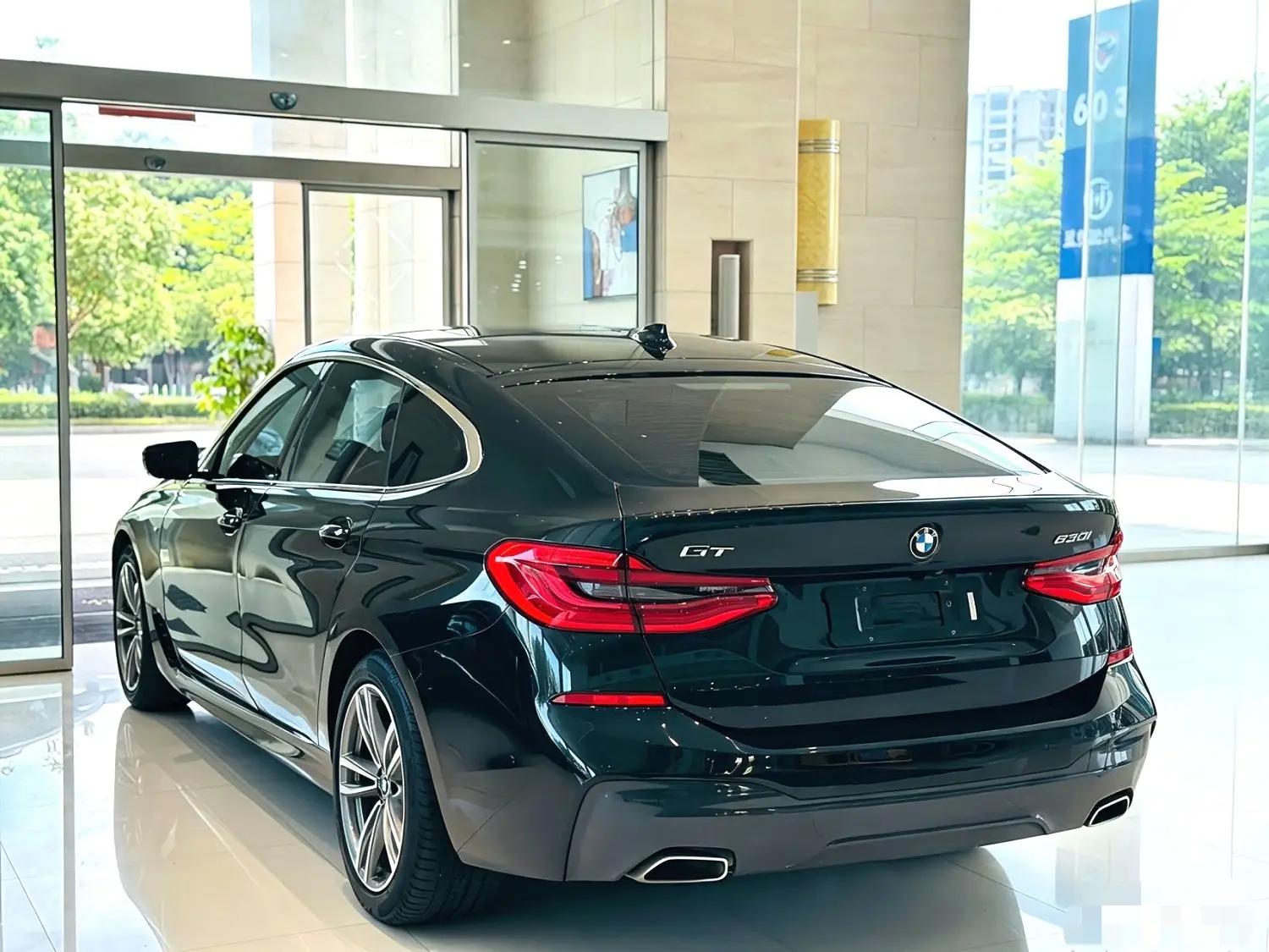 BMW 6 GT 2020 630i M sports suit 7