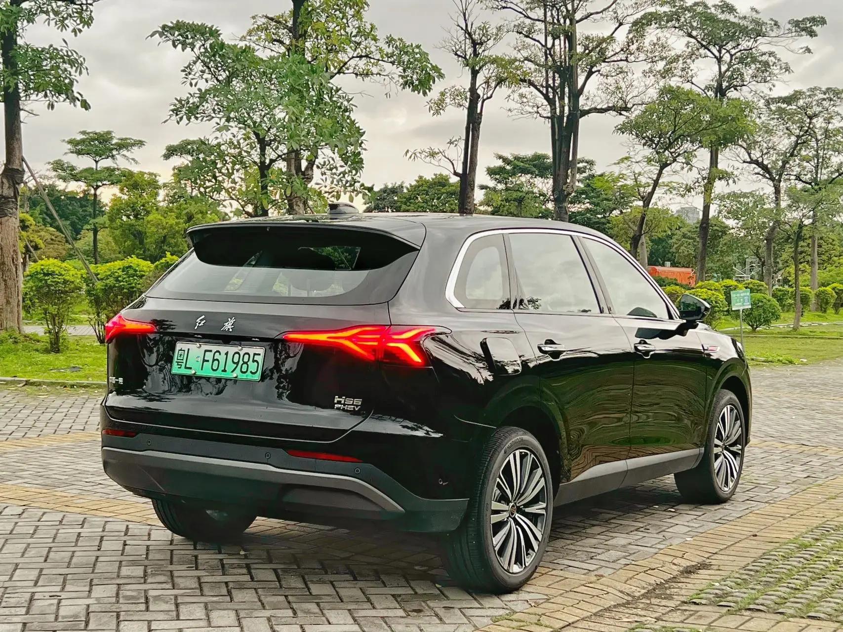 HongQi 2026 HS6 PHEV 1.5T 240 Smart Hybrid Automatic Gear 3