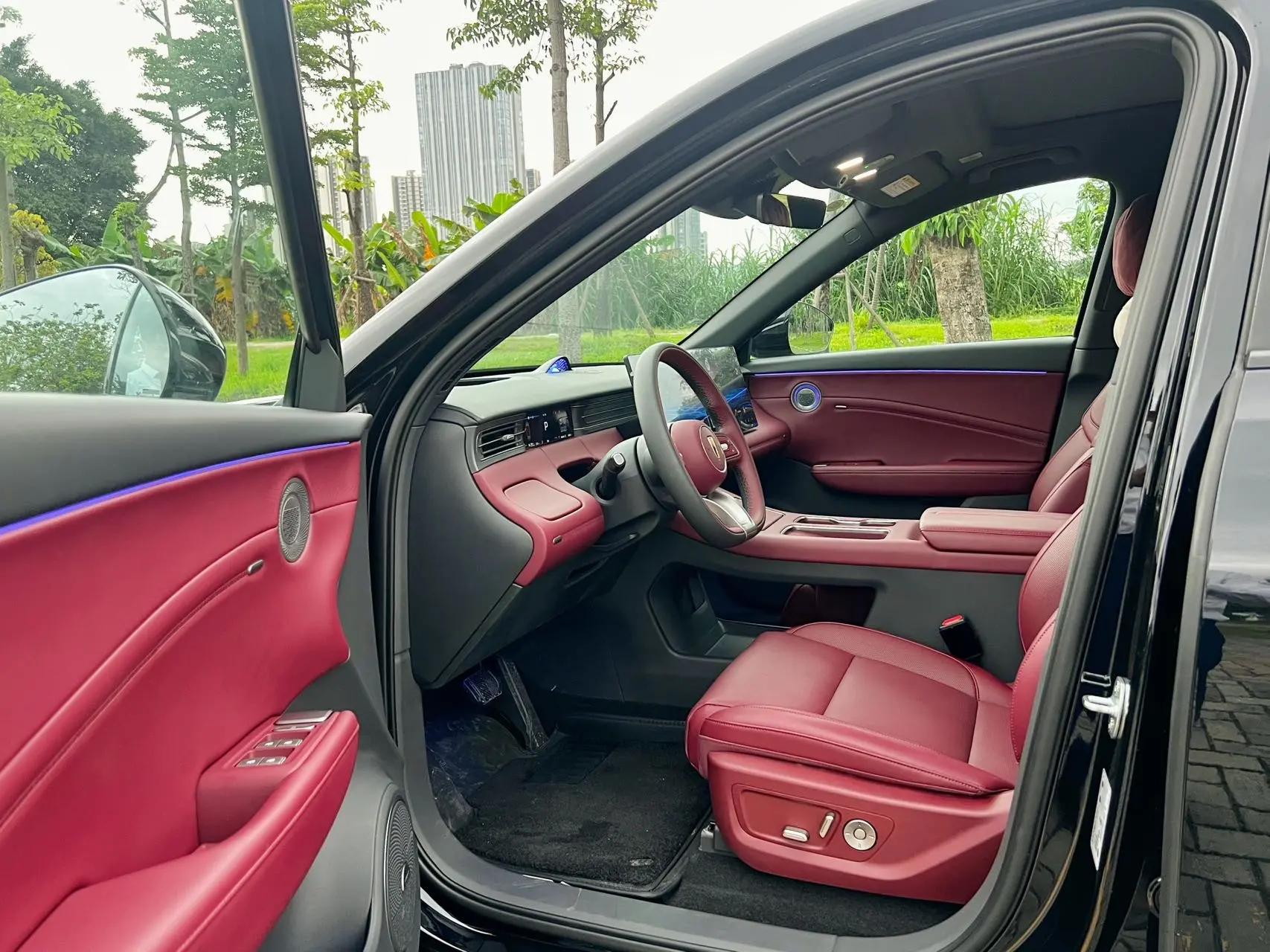 HongQi 2026 HS6 PHEV 1.5T 240 Smart Hybrid Automatic Gear 6