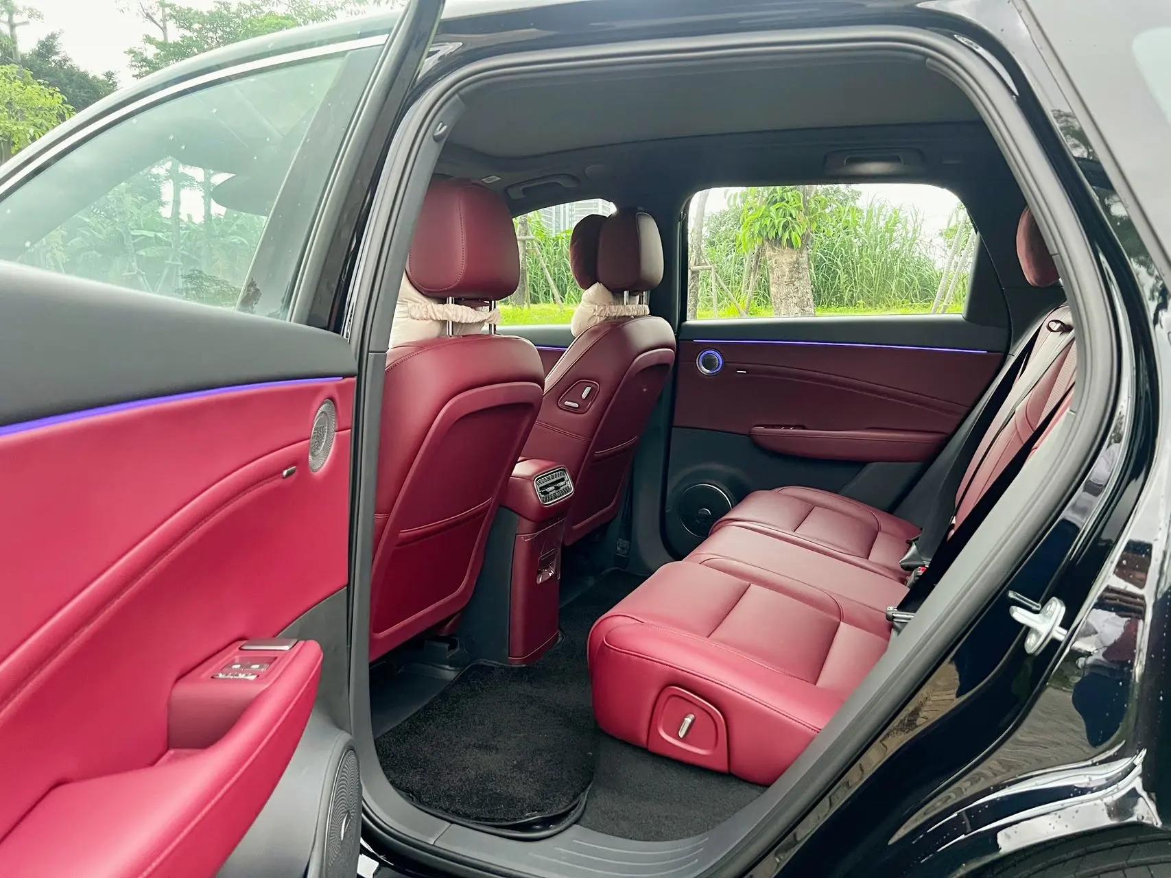 HongQi 2026 HS6 PHEV 1.5T 240 Smart Hybrid Automatic Gear 7
