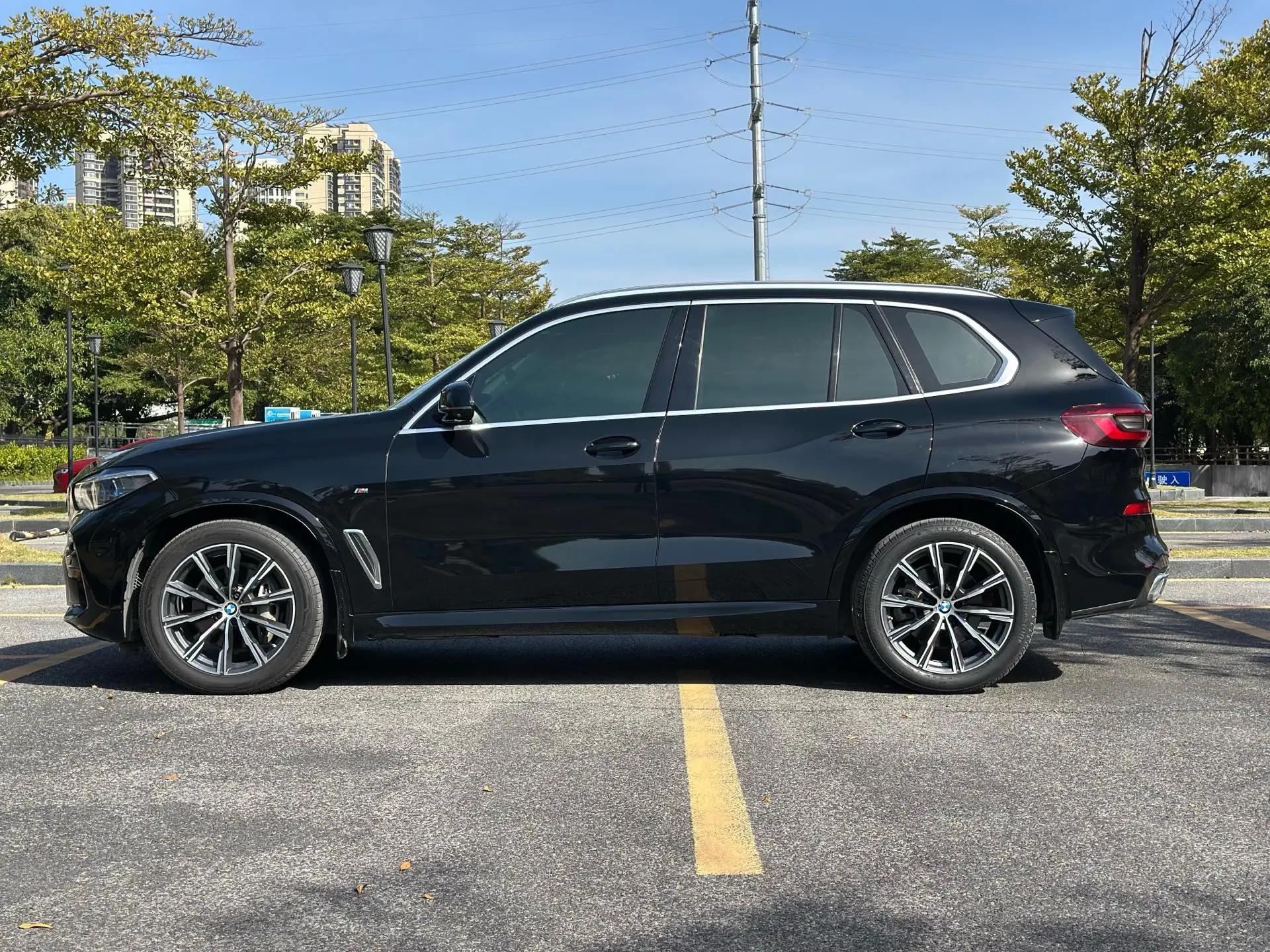 BMW X5 (Imported) 2021 Modified xDrive40i M Sports Suit 3