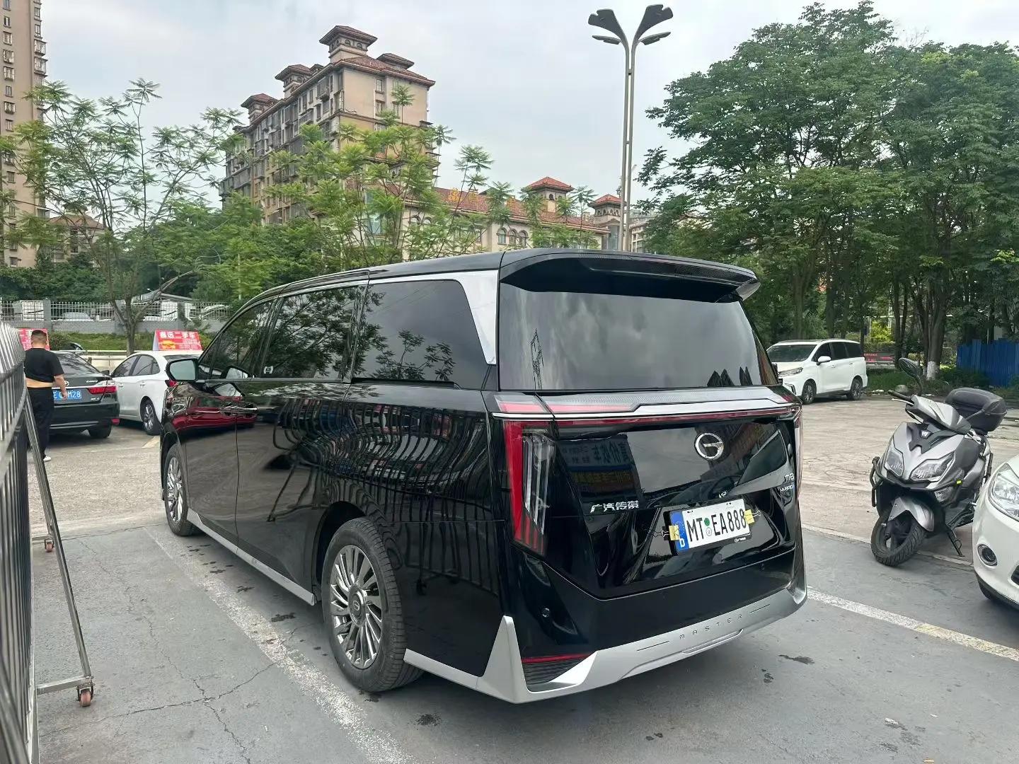 Chuanqi 2026 M8 Double Engine 2.0T Distinguished Edition Automatic Gear 7