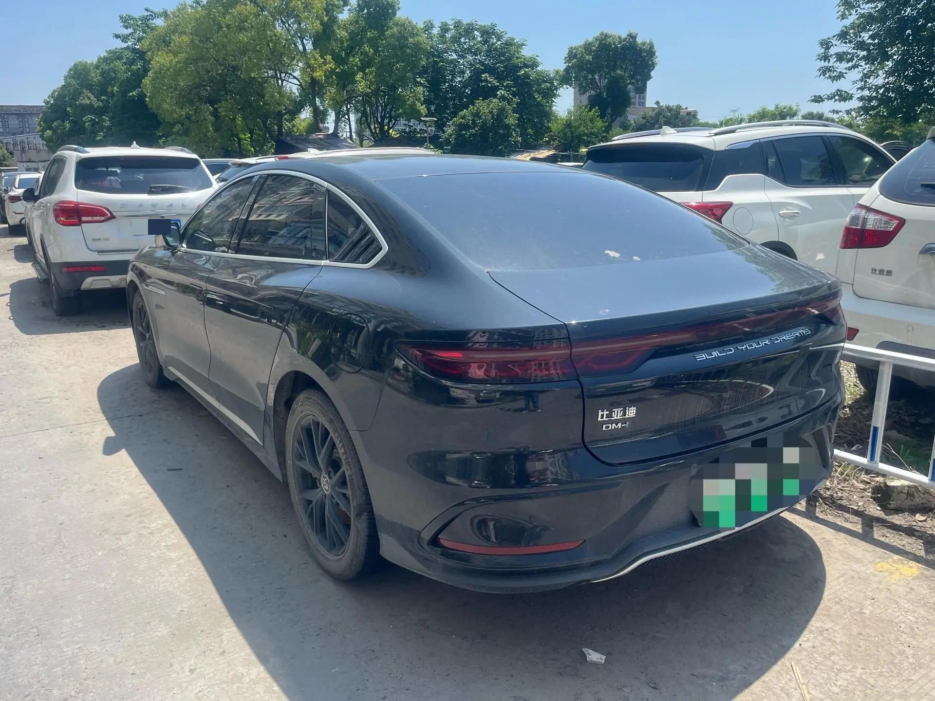BYD 2025 Chinese DM-i 1.5T stepless 125KM elite automatic gear 2