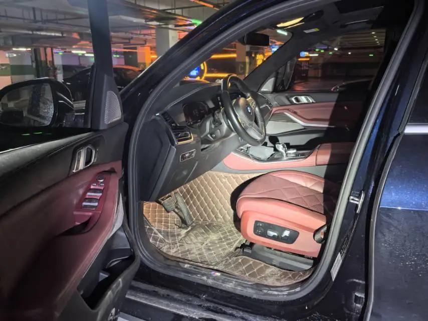 BMW X5 2022 model change xDrive 40Li M sports package 4