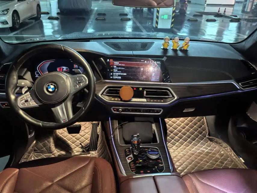 BMW X5 2022 model change xDrive 40Li M sports package 8