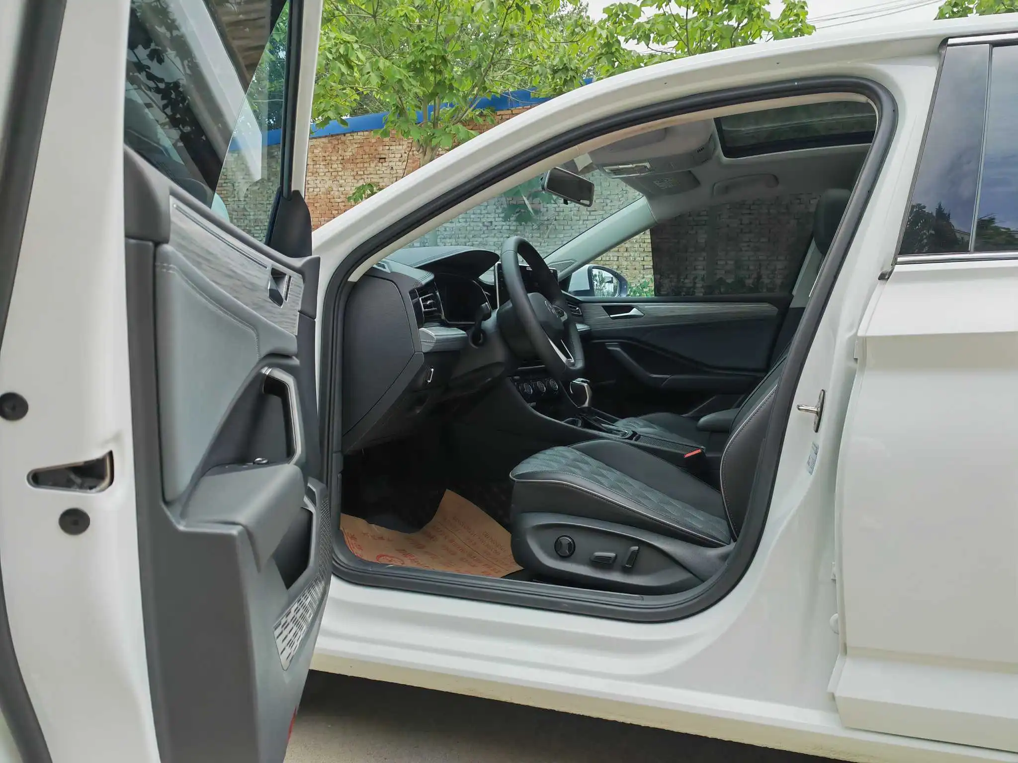Volkswagen 2025 Sagittarius 1.5TSI 300TSI Exceed Edition (Change 2) Automatic Gear 4